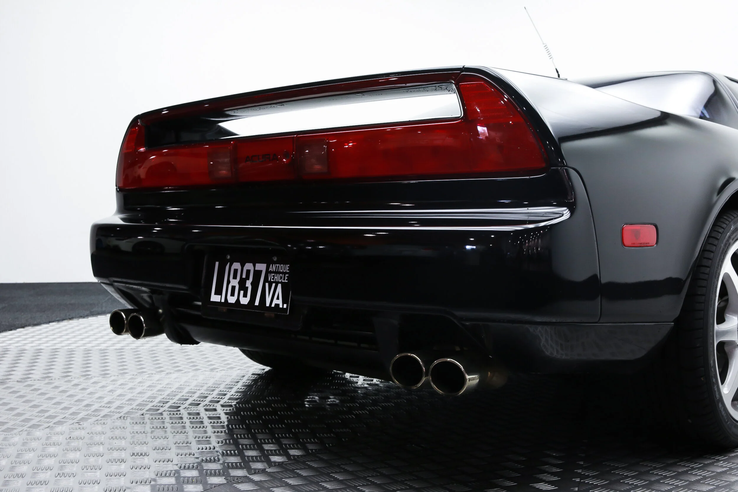 ROBERT_BASSAM_ACURA_NSX_1991_BLACK (28).jpg