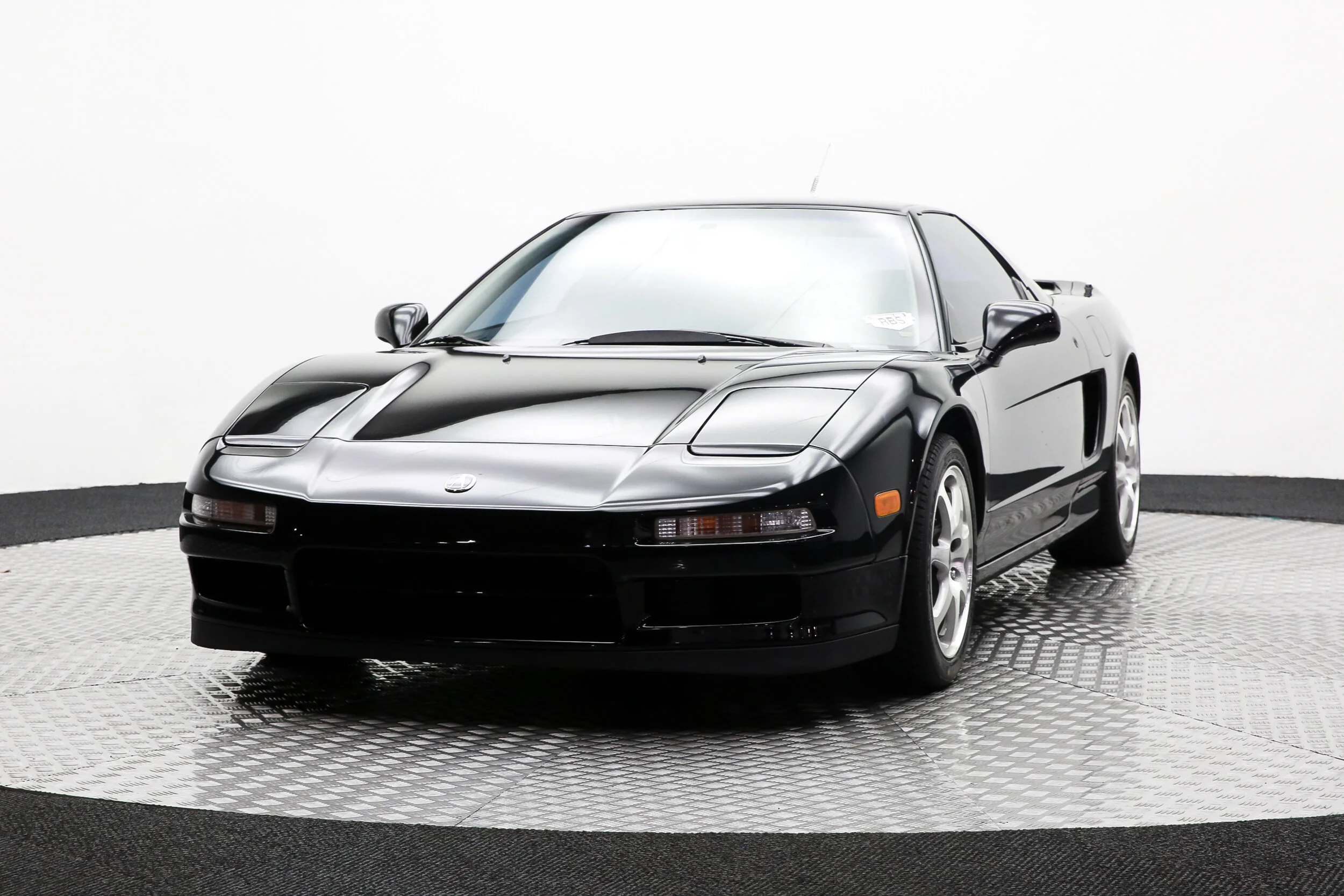ROBERT_BASSAM_ACURA_NSX_1991_BLACK (49).jpg