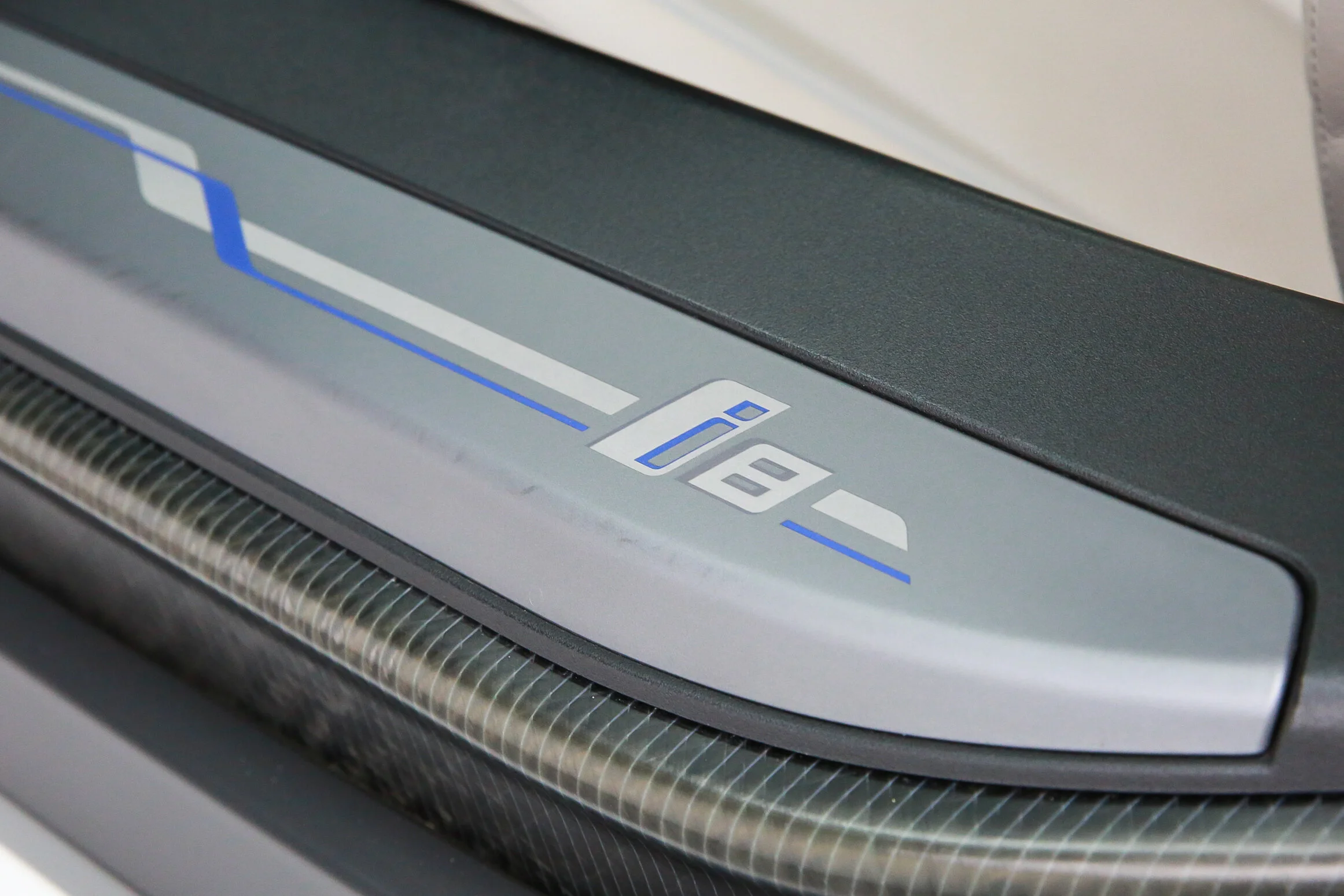 ROBERT_BASSAM_BMW_I8_2014_WHITE (43).jpg