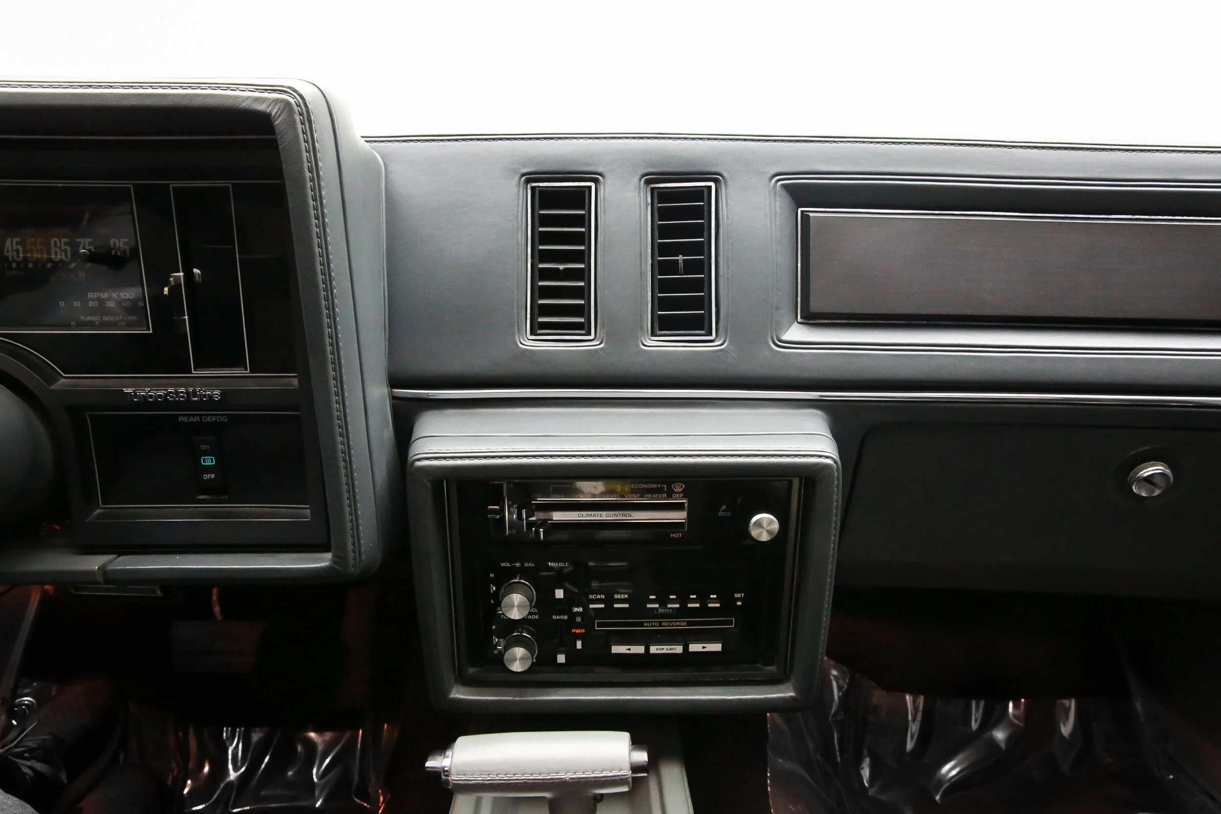 ROBERT_BASSAM_BUICK_GRAND_NATIONAL_1987_BLACK (12).jpg