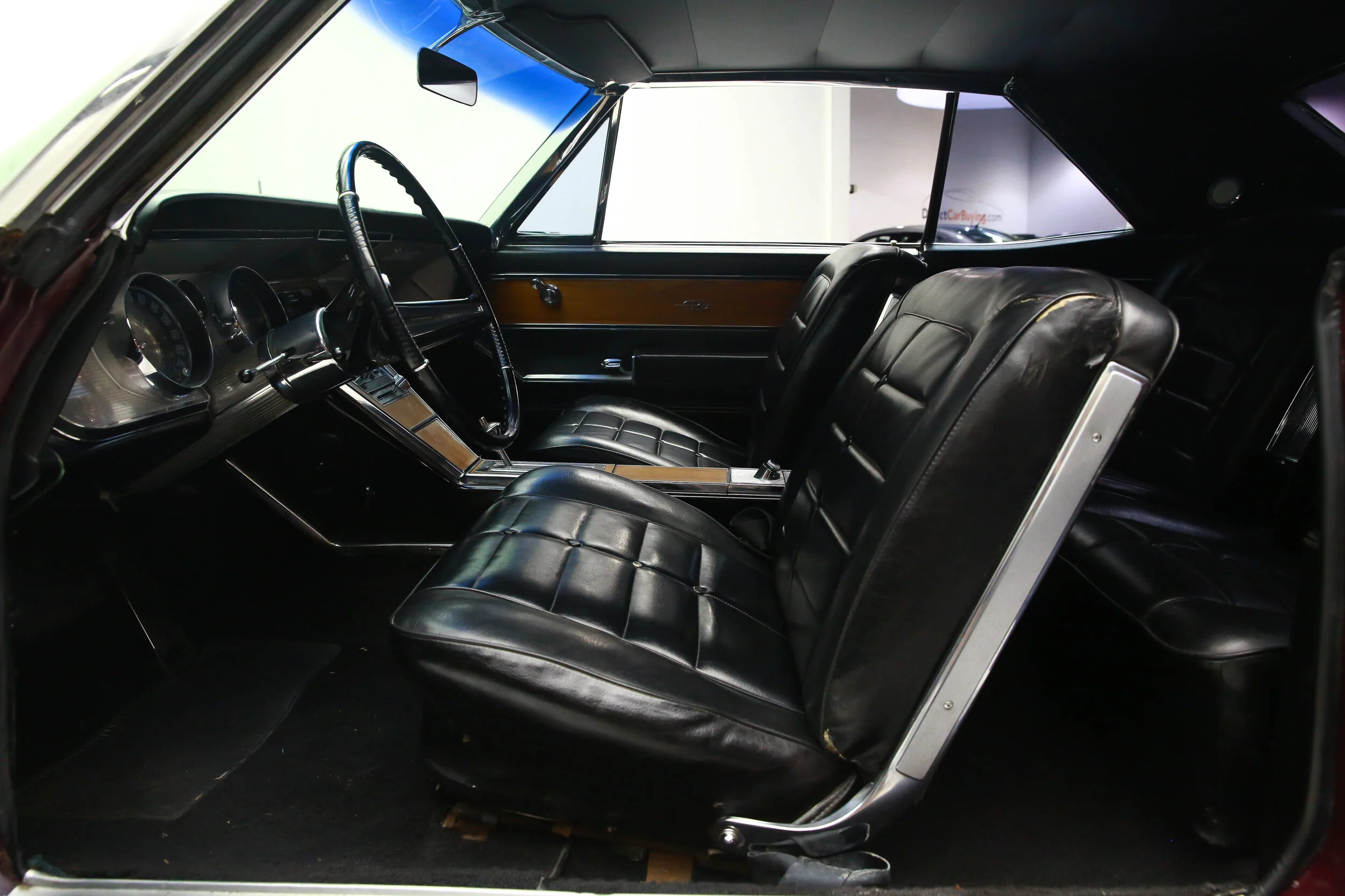 ROBERT_BASSAM_BUICK_RIVIERA_1964 (7).jpg