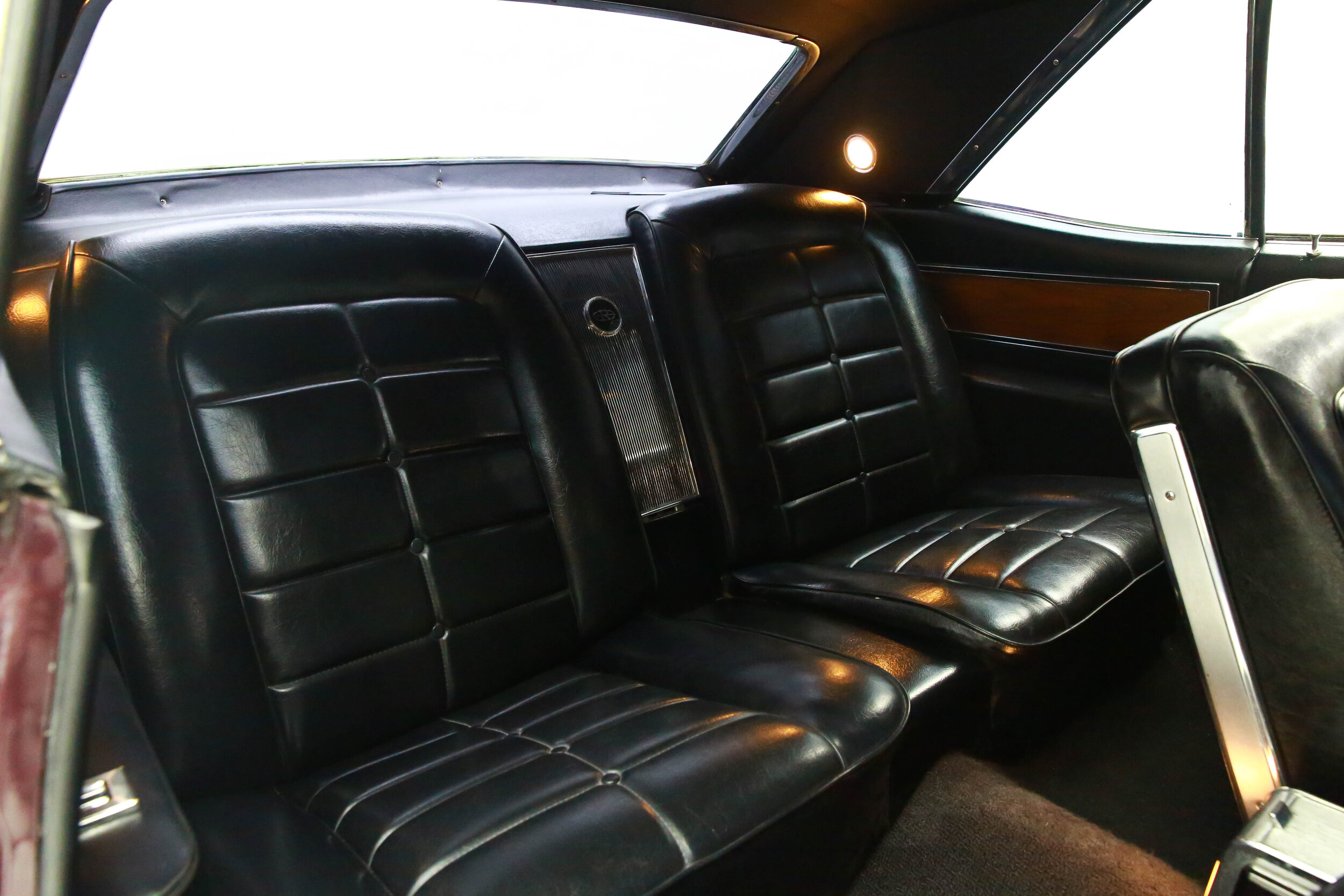 ROBERT_BASSAM_BUICK_RIVIERA_1964 (31).jpg