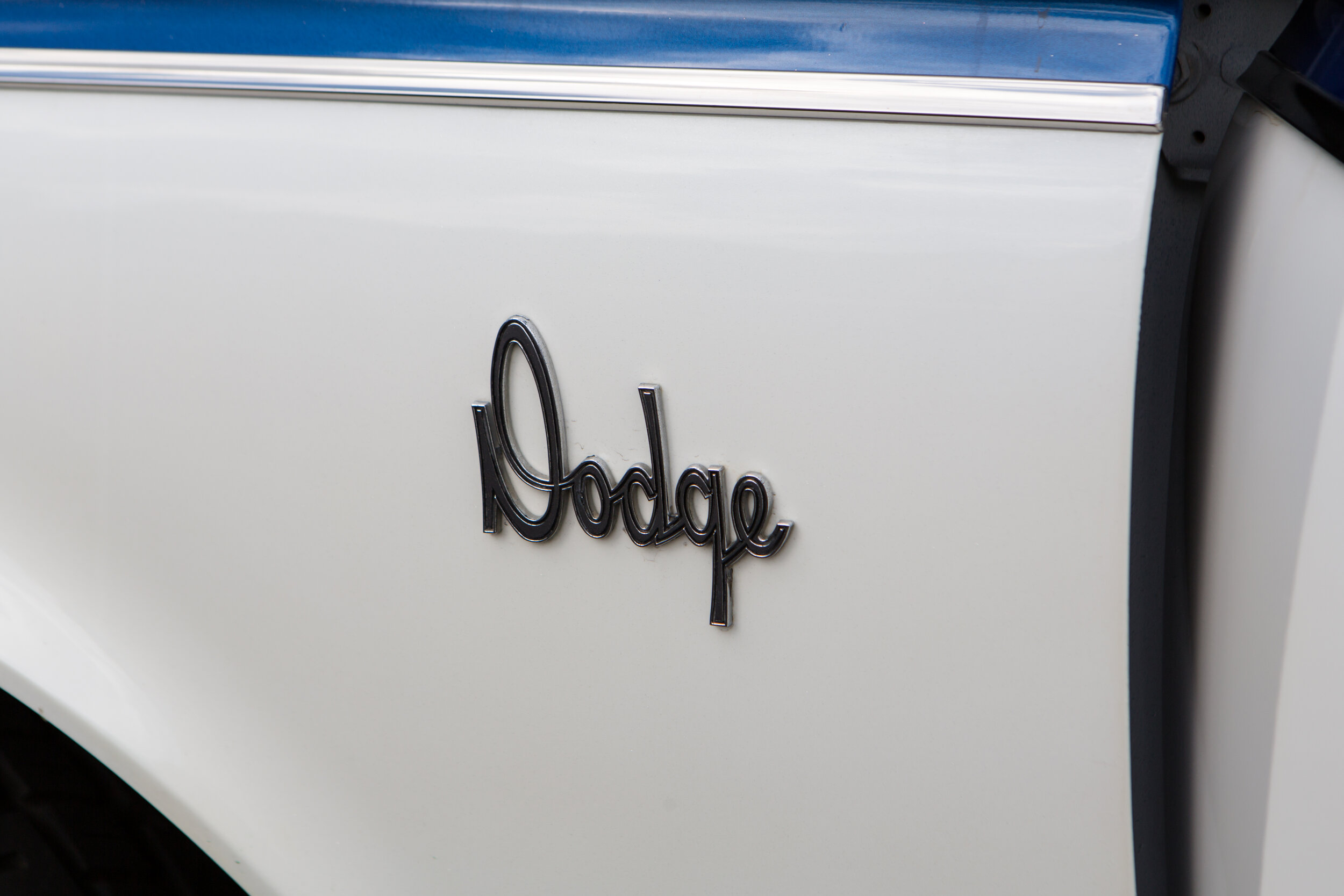 ROBERT_BASSAM_DODGE_DART_440_1964_BLUE (7).jpg