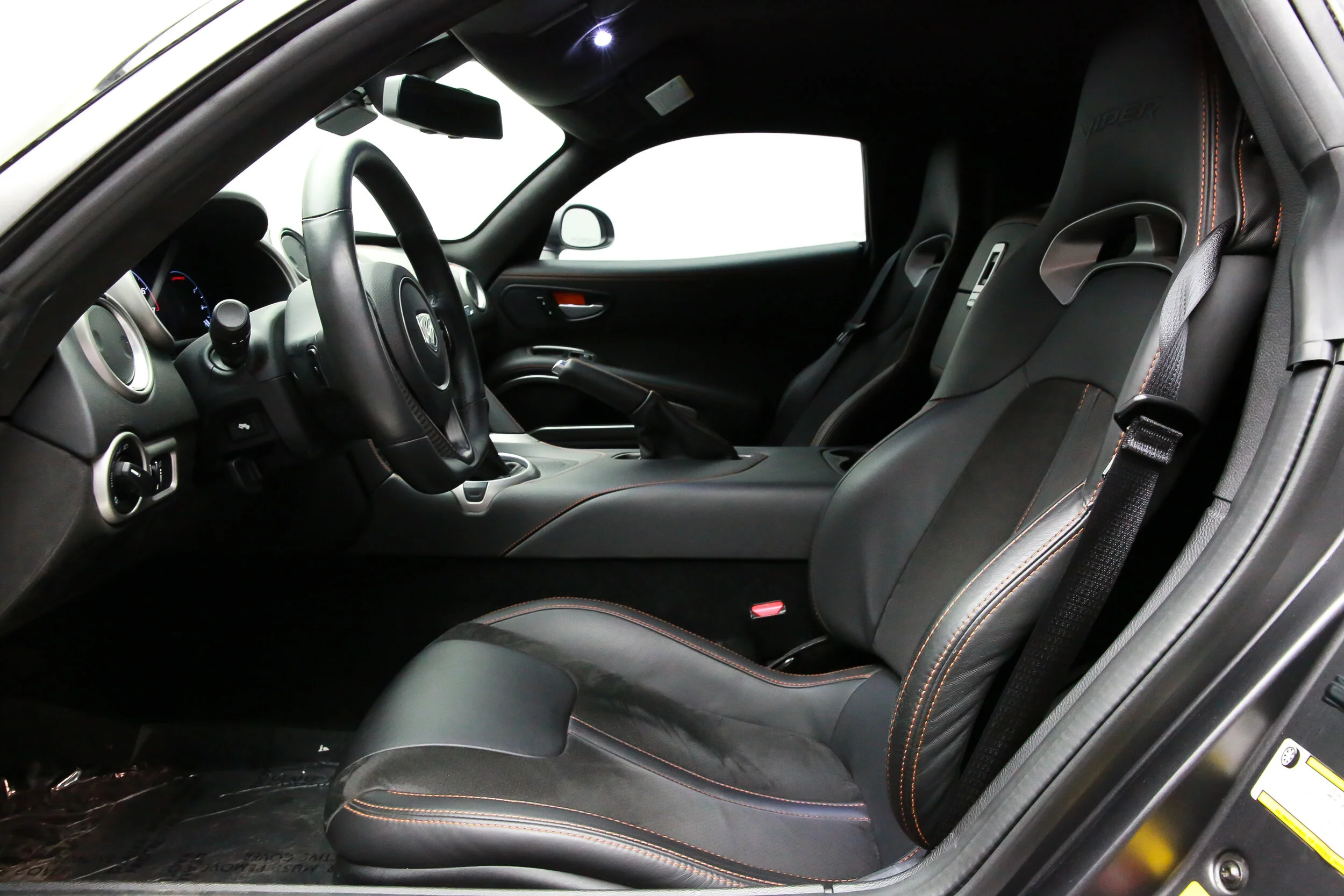 ROBERT_BASSAM_2015_DODGE_VIPER_GTS_MATTE_BLACK (60).jpg