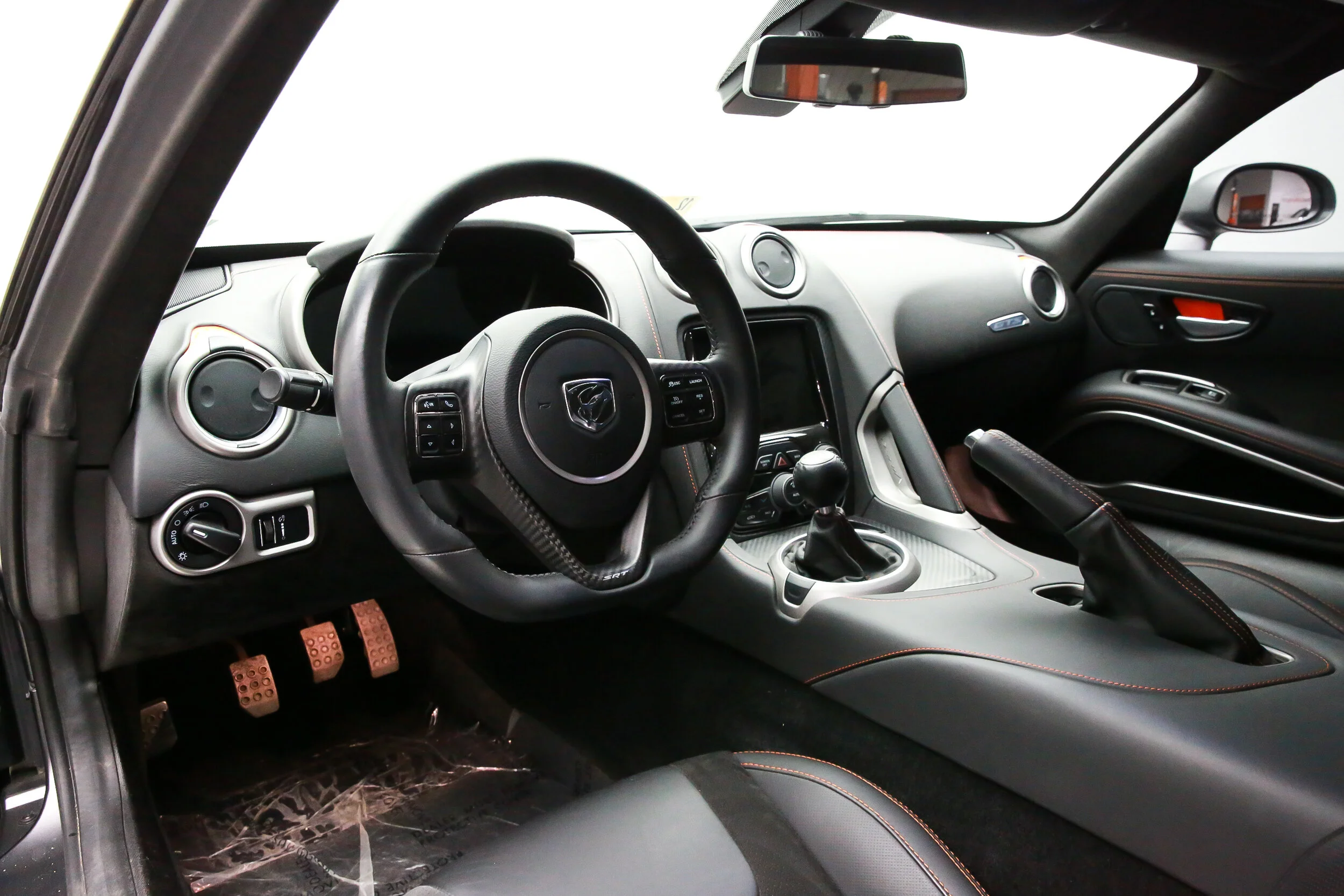 ROBERT_BASSAM_2015_DODGE_VIPER_GTS_MATTE_BLACK (7).jpg