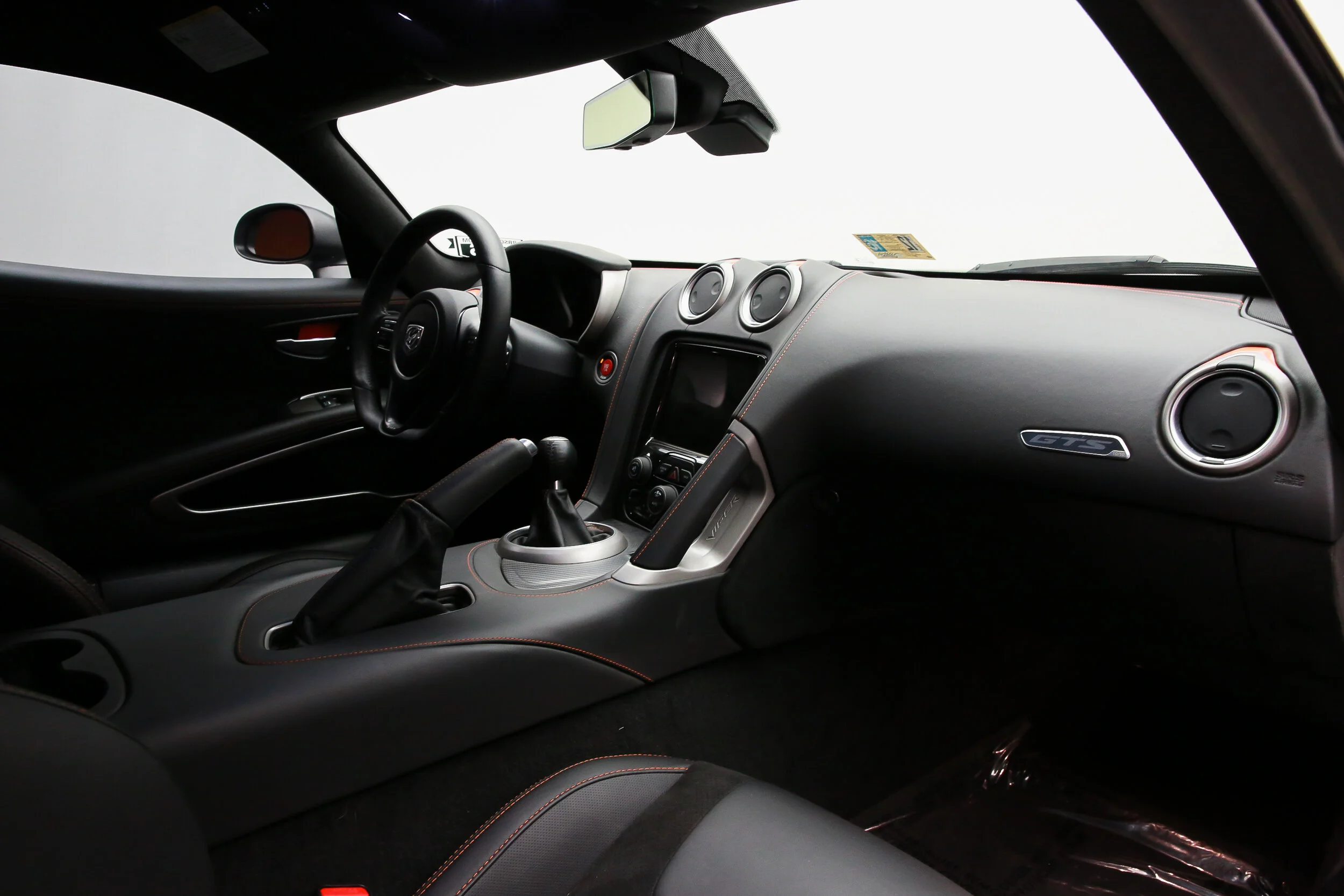 ROBERT_BASSAM_2015_DODGE_VIPER_GTS_MATTE_BLACK (34).jpg