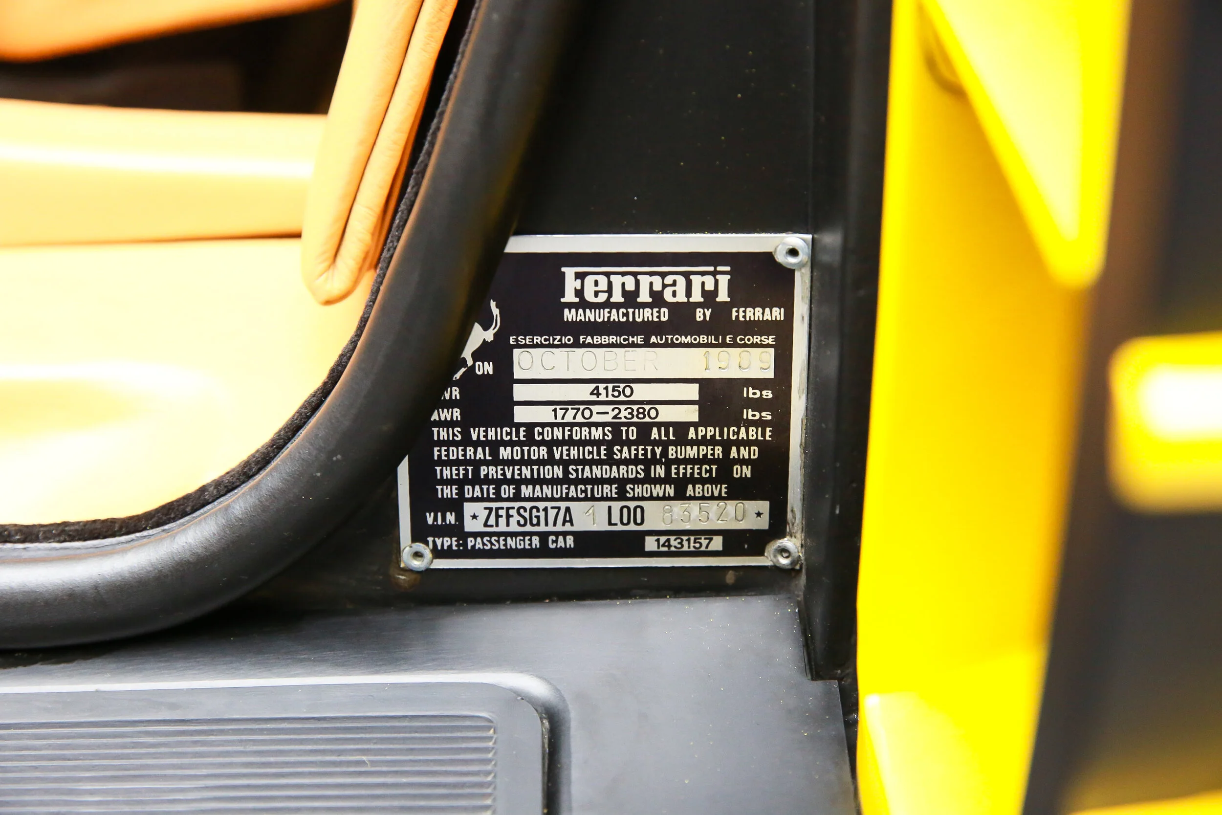 ROBERT_BASSAM_FERRARI_TESTAROSSA_1990_YELLOW (10).jpg