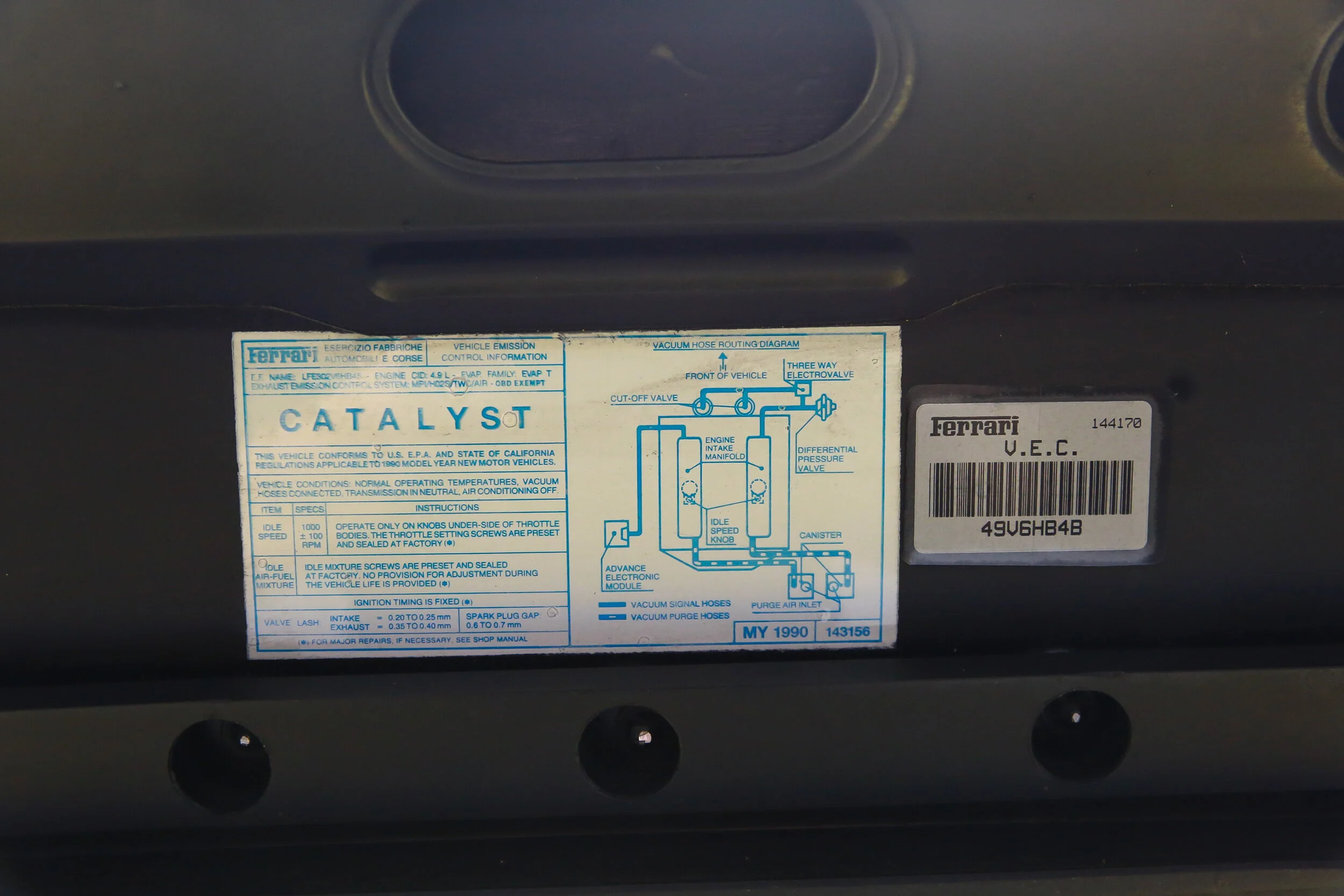 ROBERT_BASSAM_FERRARI_TESTAROSSA_1990_YELLOW (26).jpg