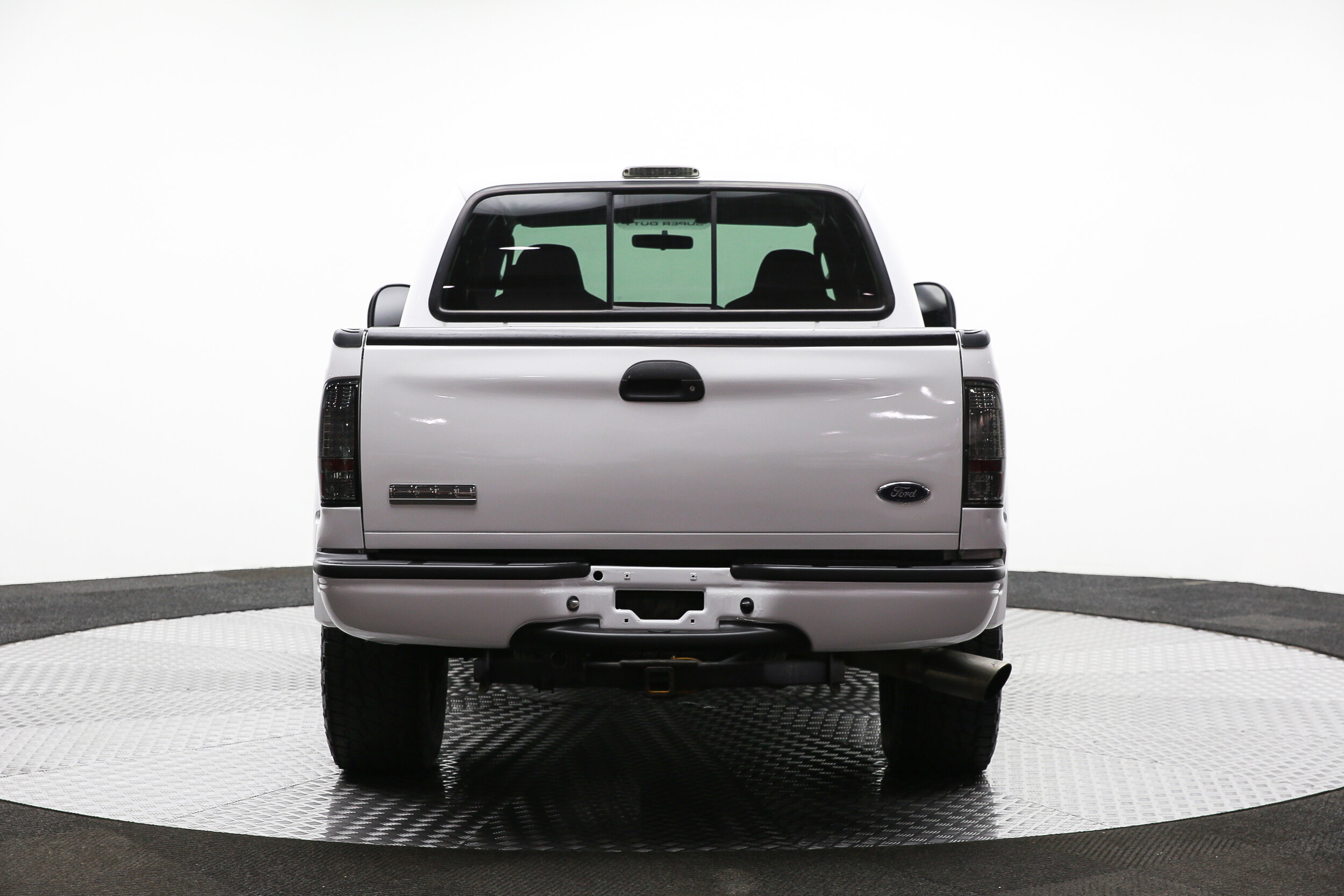 ROBERT_BASSAM_FORD_F250_WHITE_2005 (2).jpg