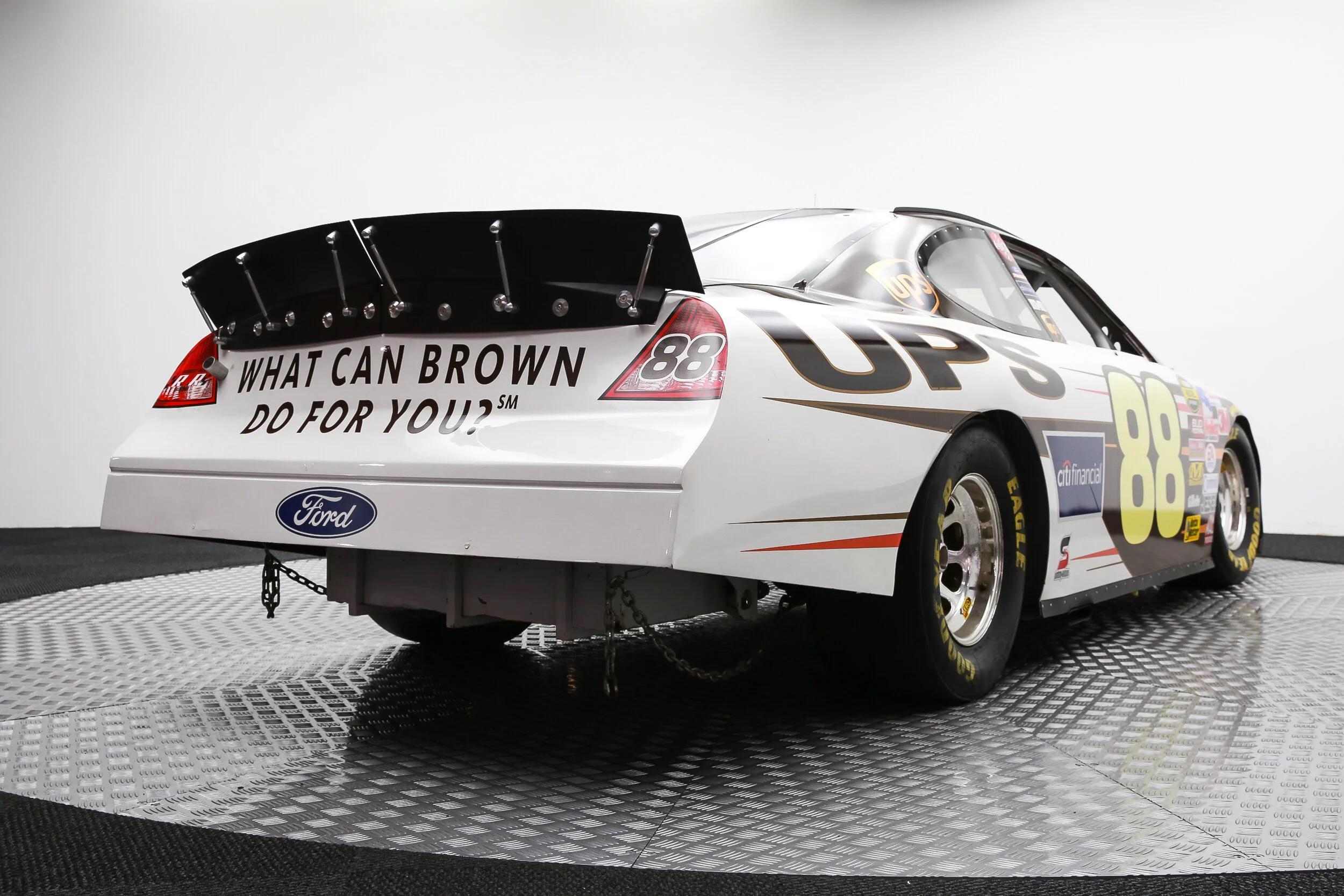 ROBERT_BASSAM_FORD_TAURUS_NASCAR_RACE_CAR_UPS (18).jpg