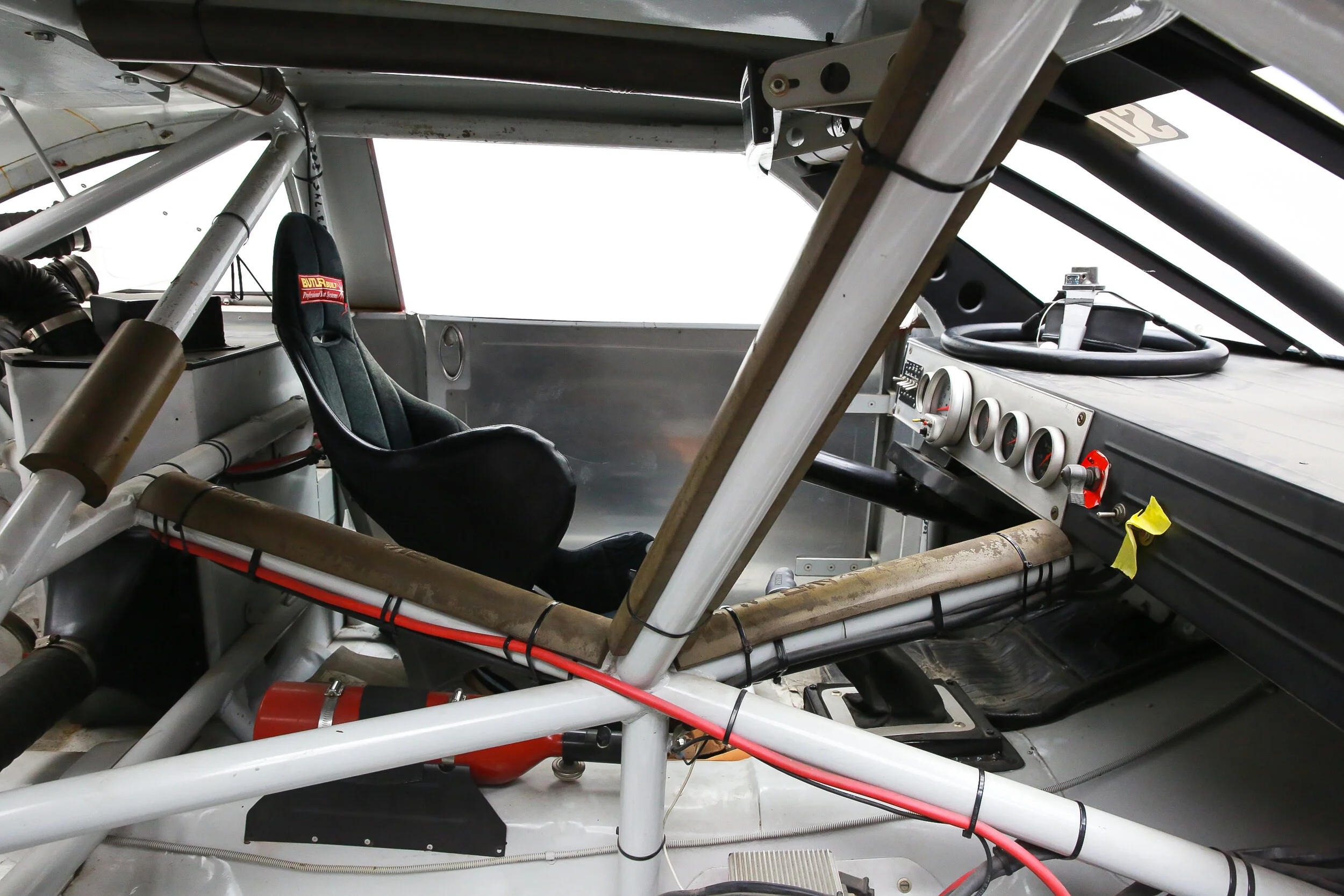 ROBERT_BASSAM_FORD_TAURUS_NASCAR_RACE_CAR_UPS (31).jpg