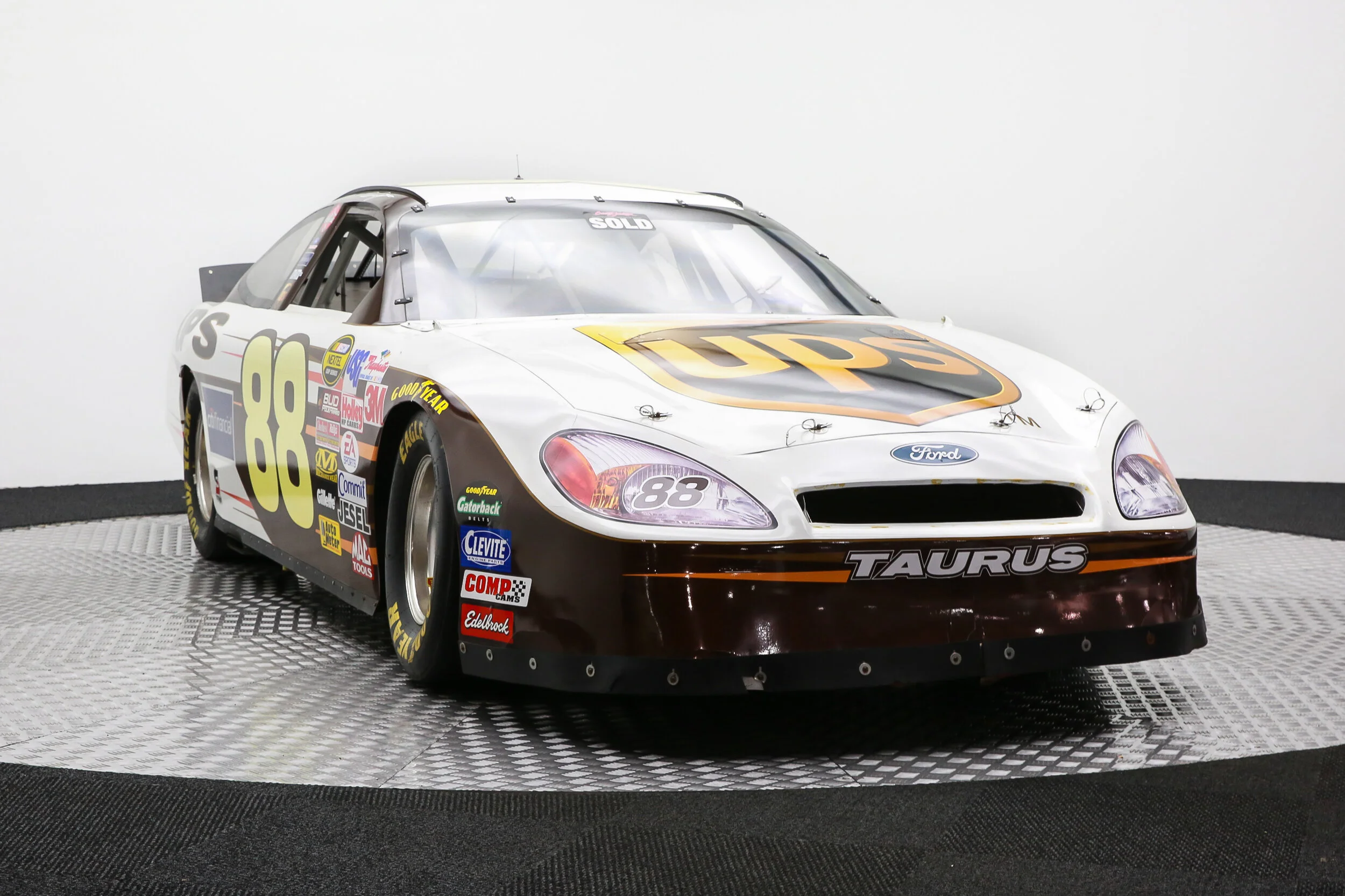 FORD TAURUS RACE CAR — Robert Bassam Car Collection