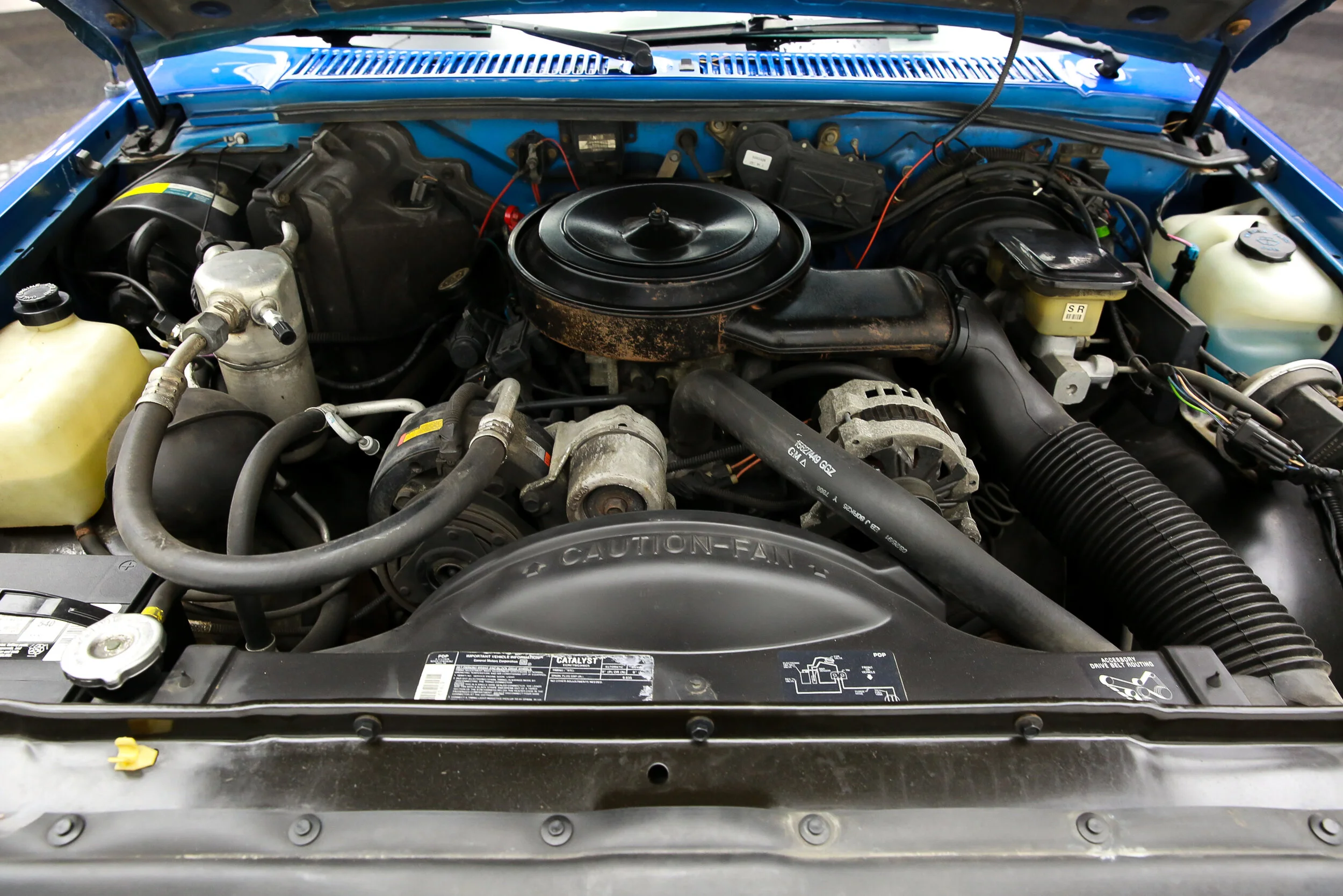 ROBERT_BASSAM_GMC_SONOMA_PICKUP_BLUE (25).jpg
