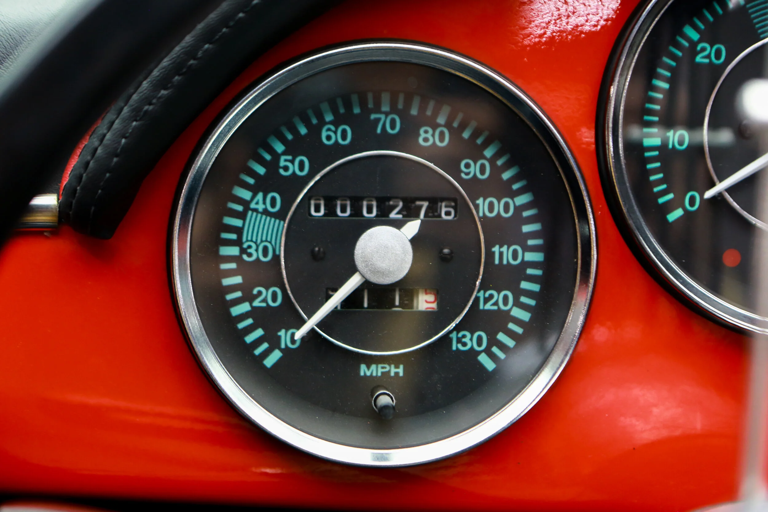 ROBERT_BASSAM_PORSCHE_356_SPEEDSTER_1957_RED (6).jpg