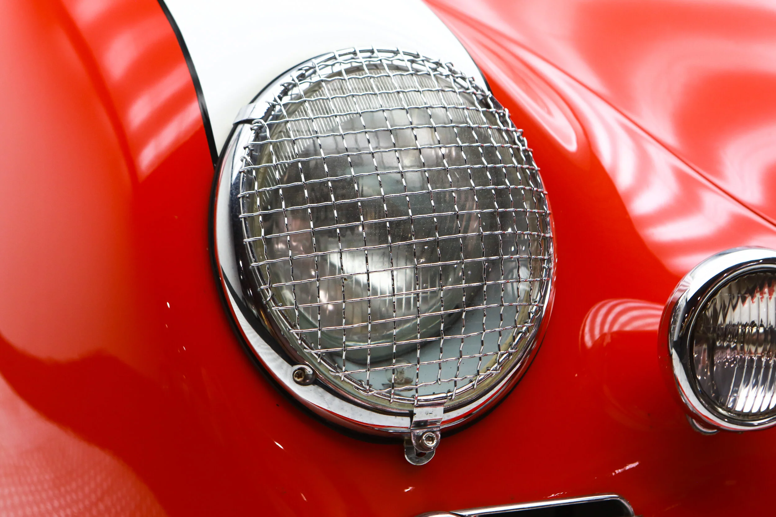 ROBERT_BASSAM_PORSCHE_356_SPEEDSTER_1957_RED (29).jpg