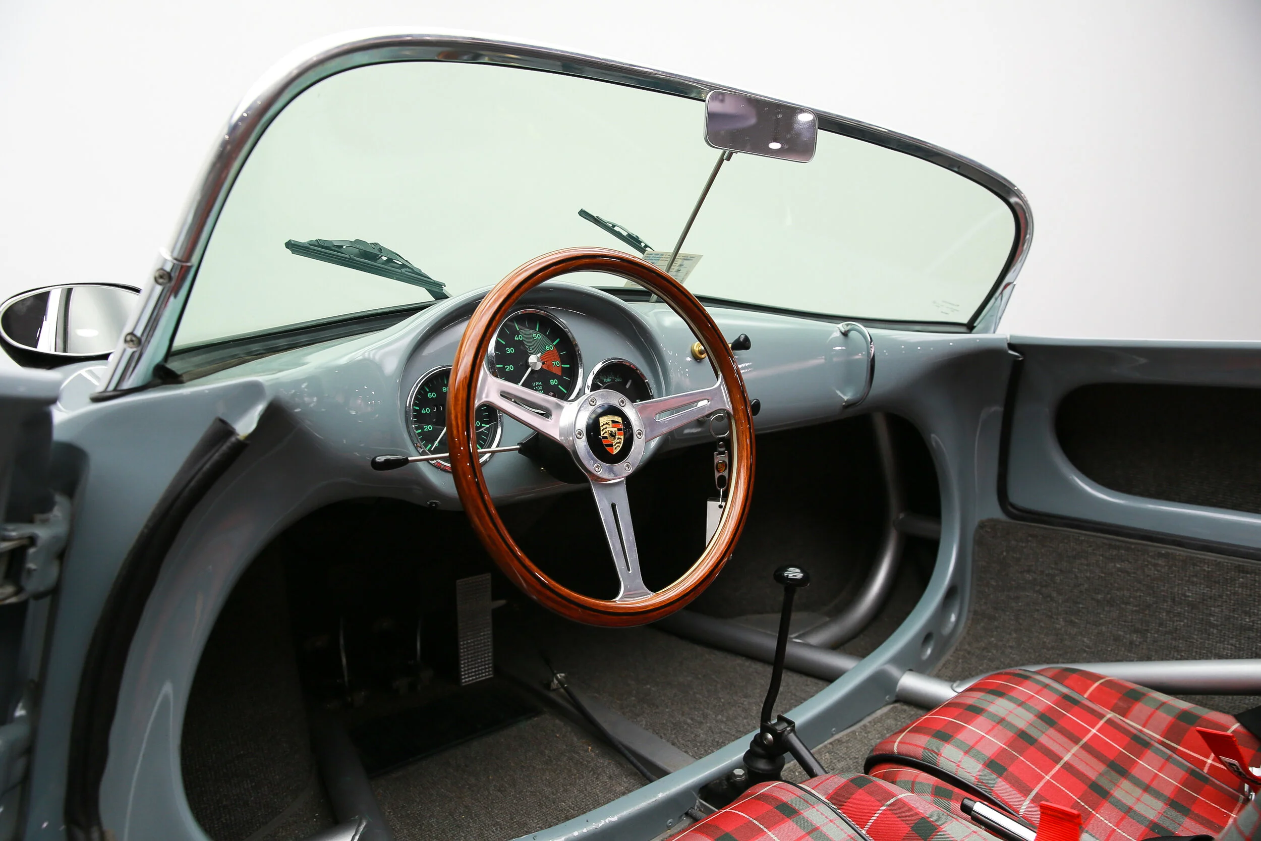 ROBERT_BASSAM_PORSCHE 550_SPYDER_1953 (6).jpg