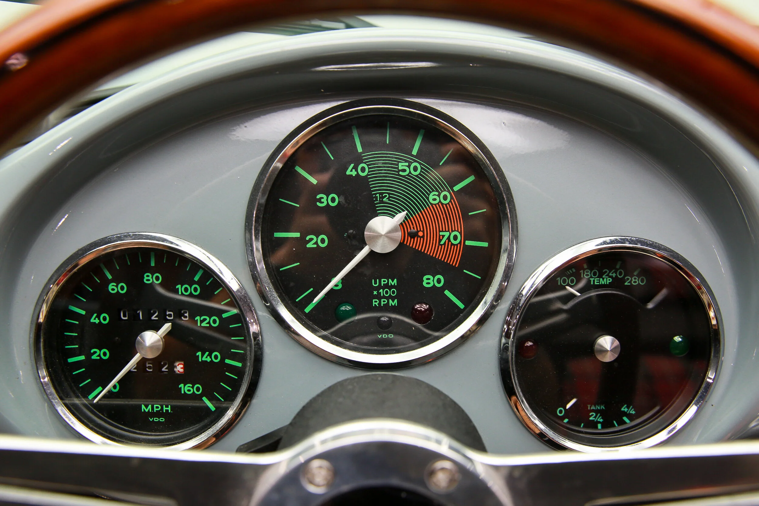ROBERT_BASSAM_PORSCHE 550_SPYDER_1953 (12).jpg