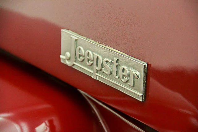 ROBERT_BASSAM_WILLYS_JEEPSTER_1949_RED (33).jpg