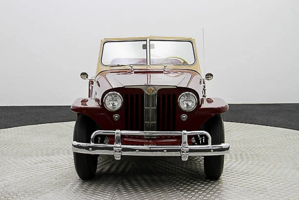 ROBERT_BASSAM_WILLYS_JEEPSTER_1949_RED (53).jpg