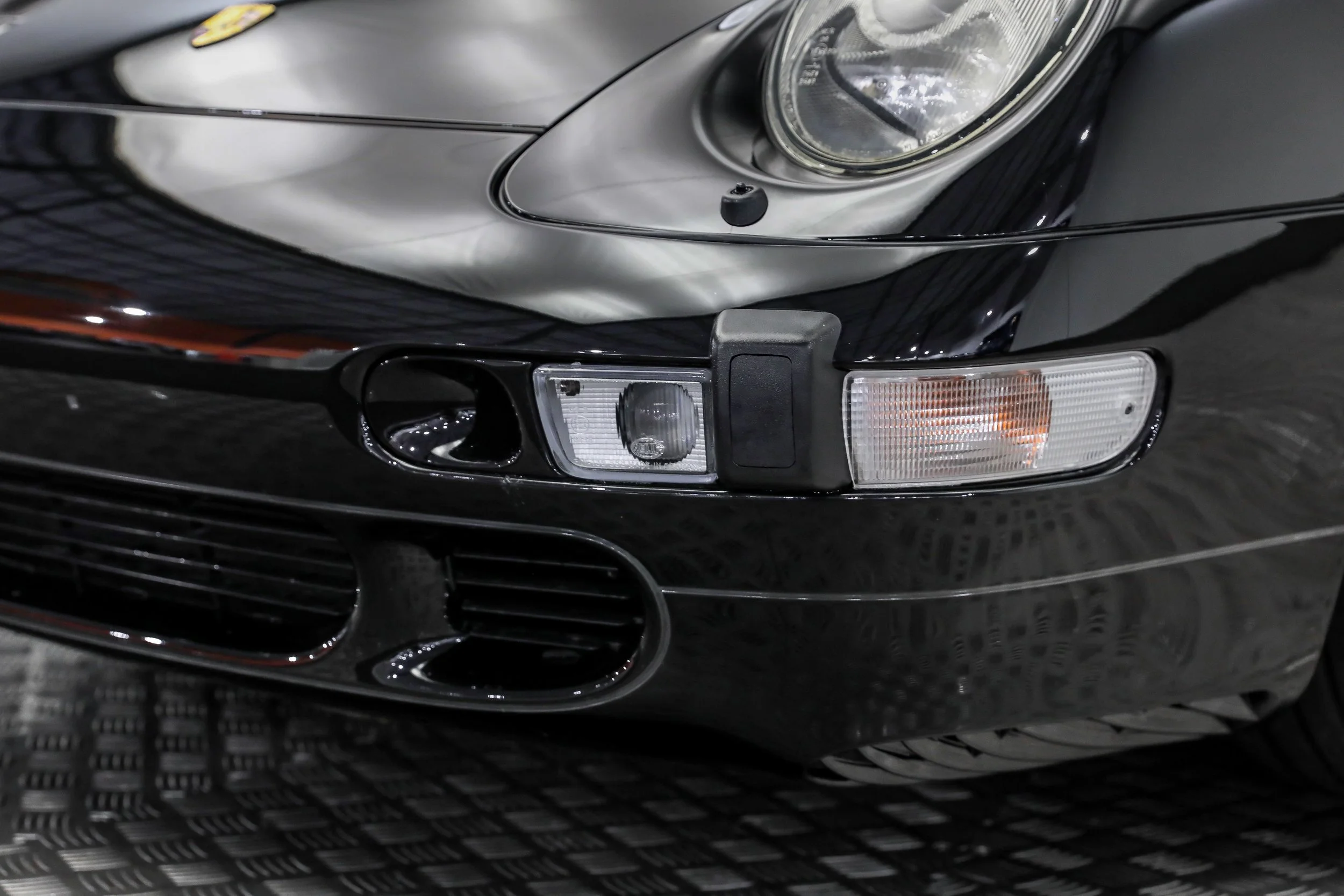 993 TURBO (69).jpg