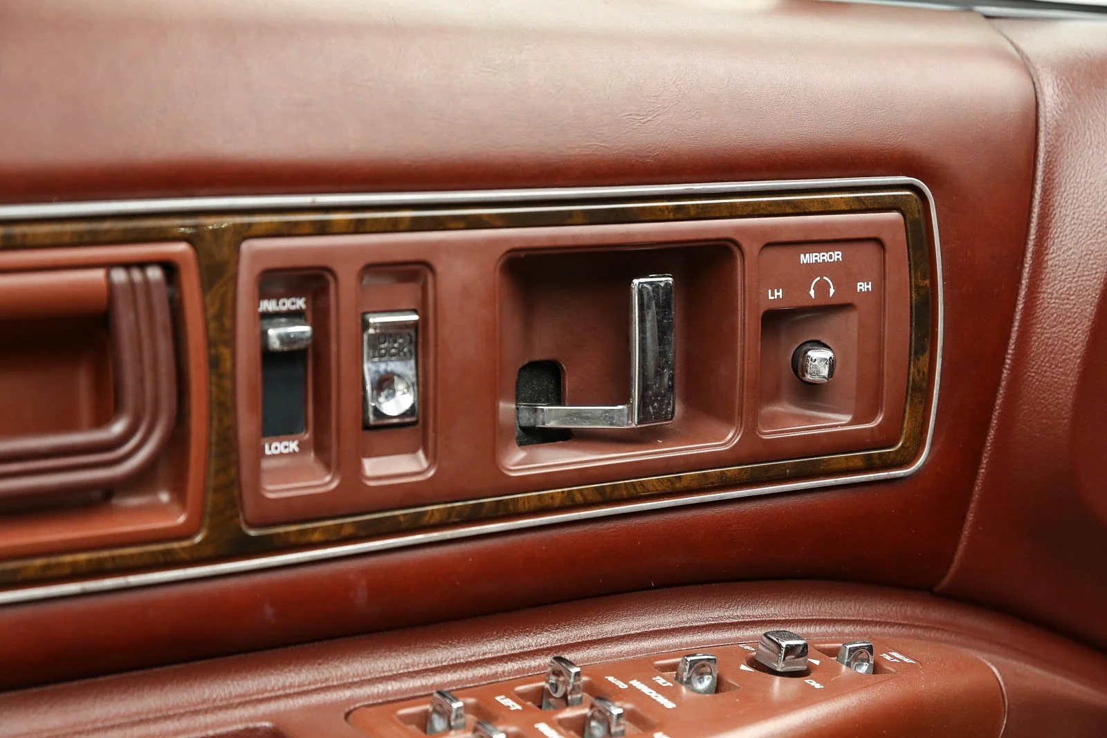 ROADMASTER (5).jpg