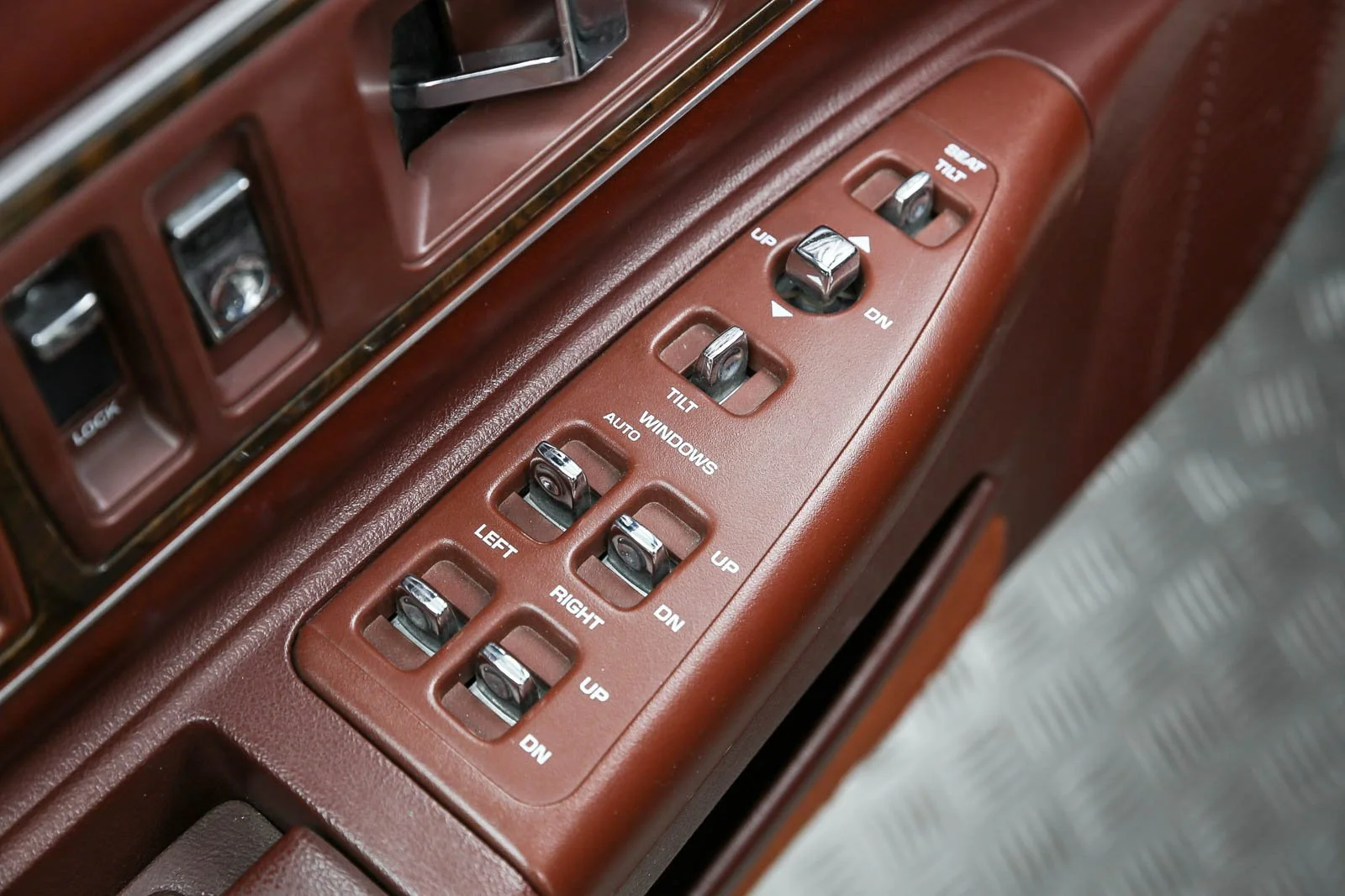 ROADMASTER (6).jpg