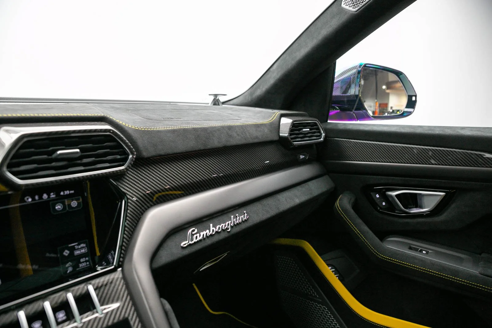 URUS PERFOMANTE (28).jpg