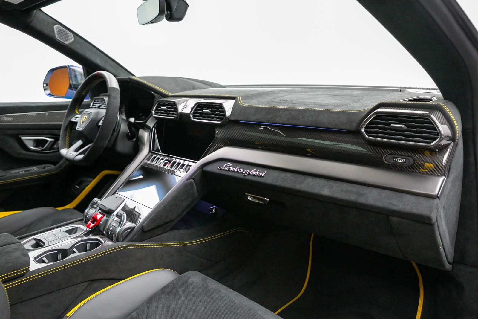 URUS PERFOMANTE (37).jpg