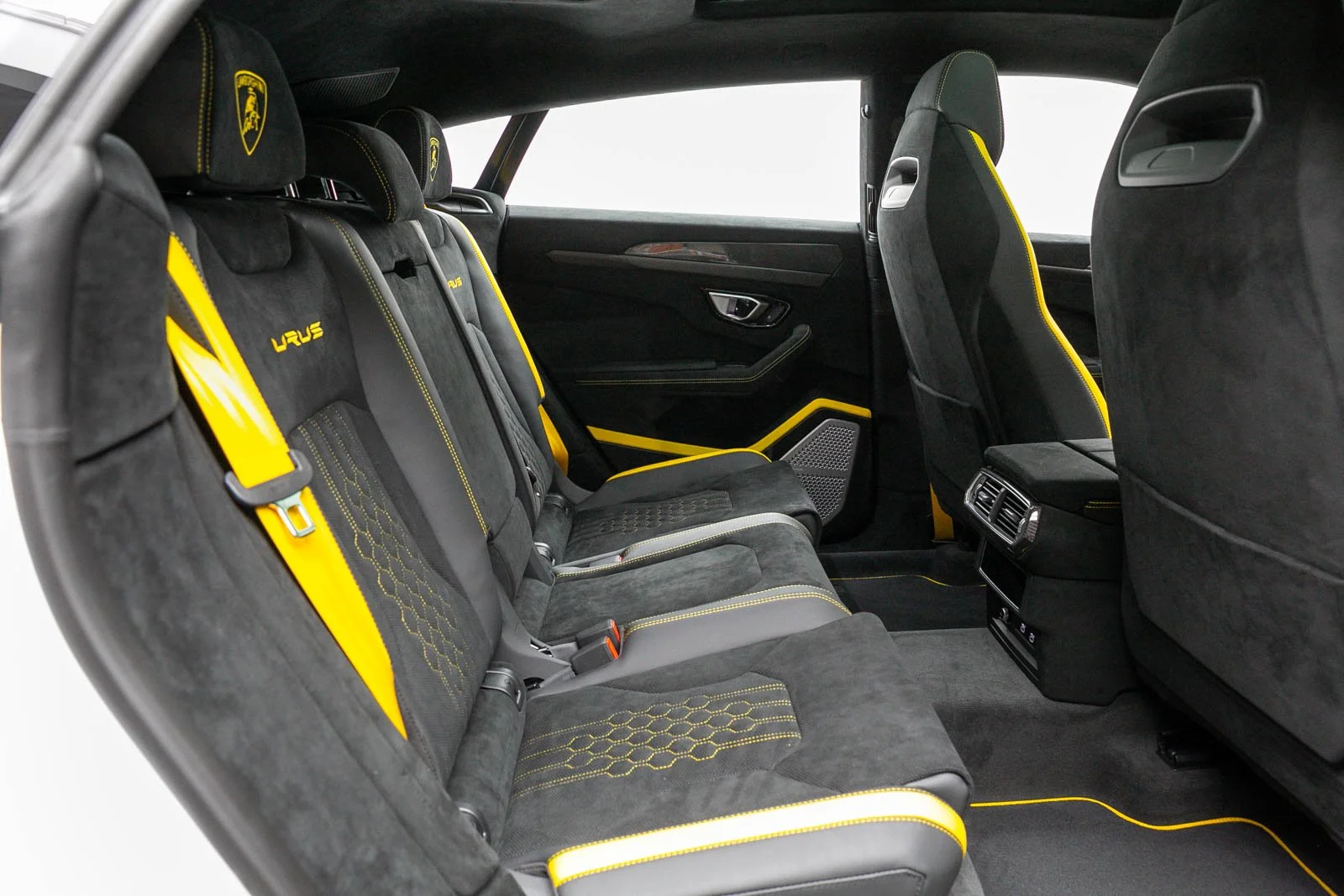 URUS PERFOMANTE (54).jpg