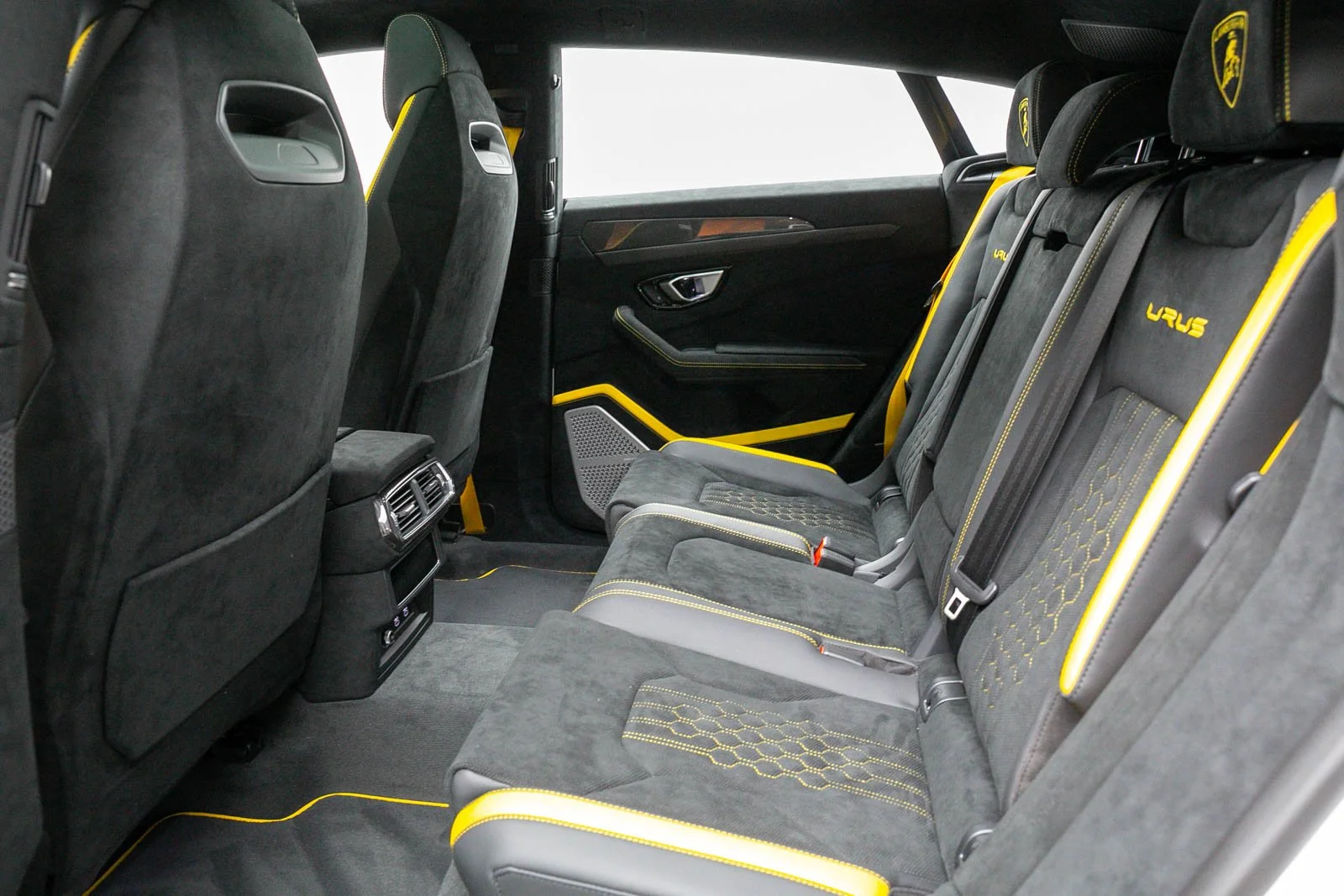 URUS PERFOMANTE (72).jpg