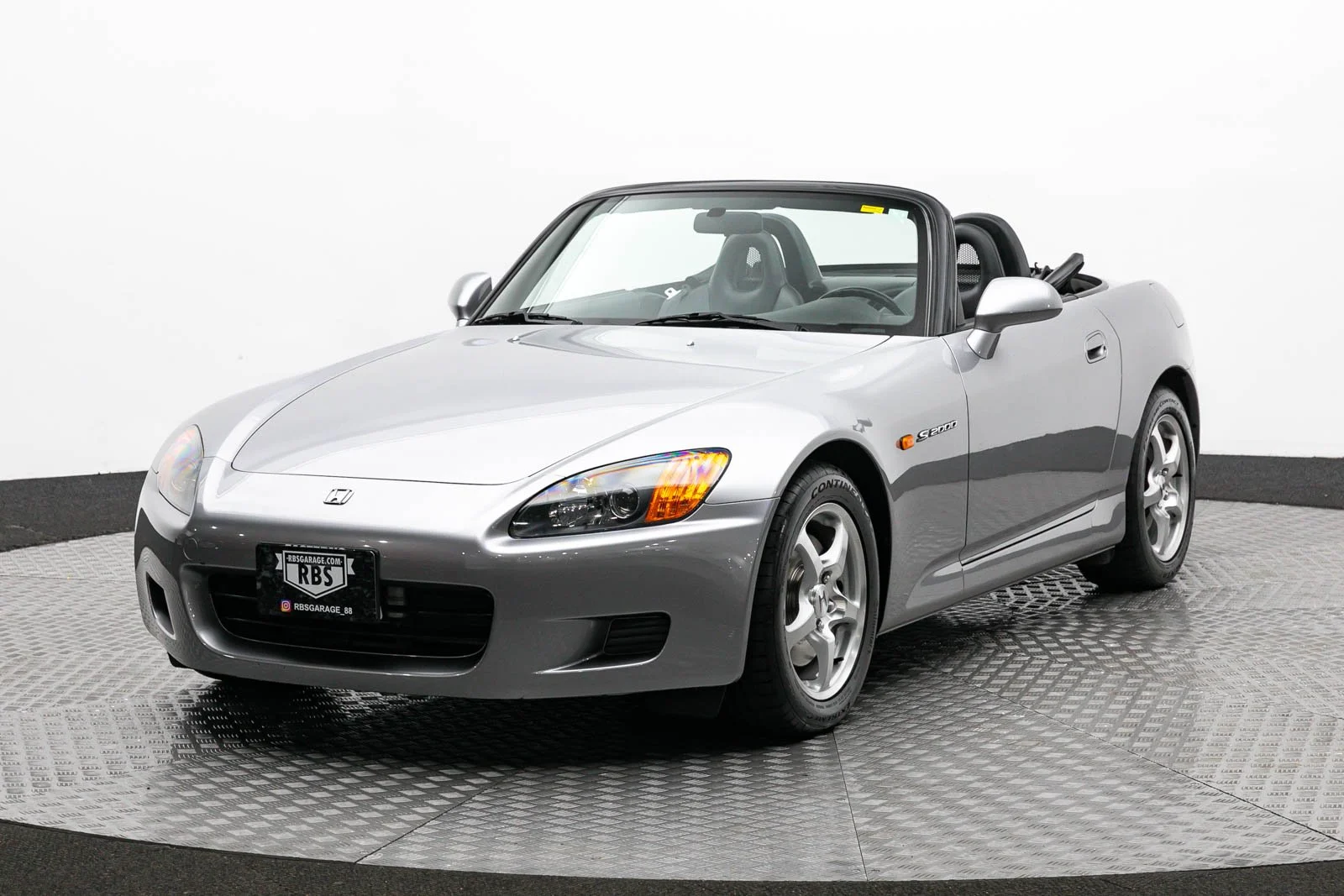 S2000 (43).jpg