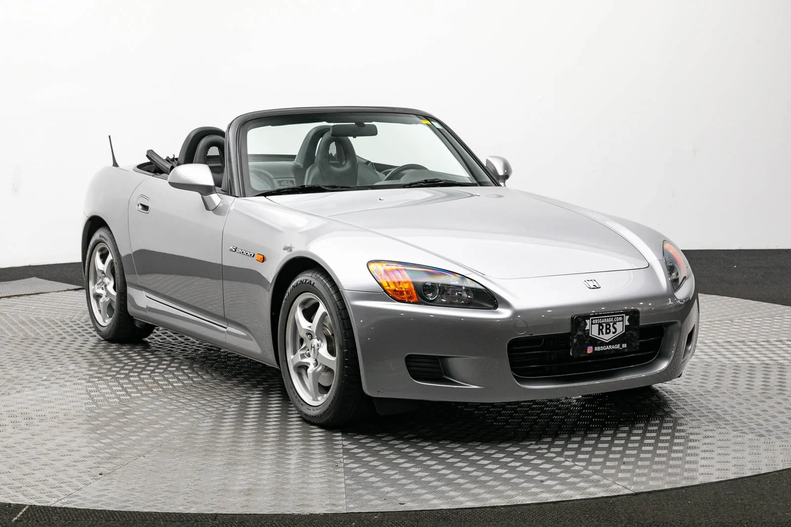 S2000 (45).jpg