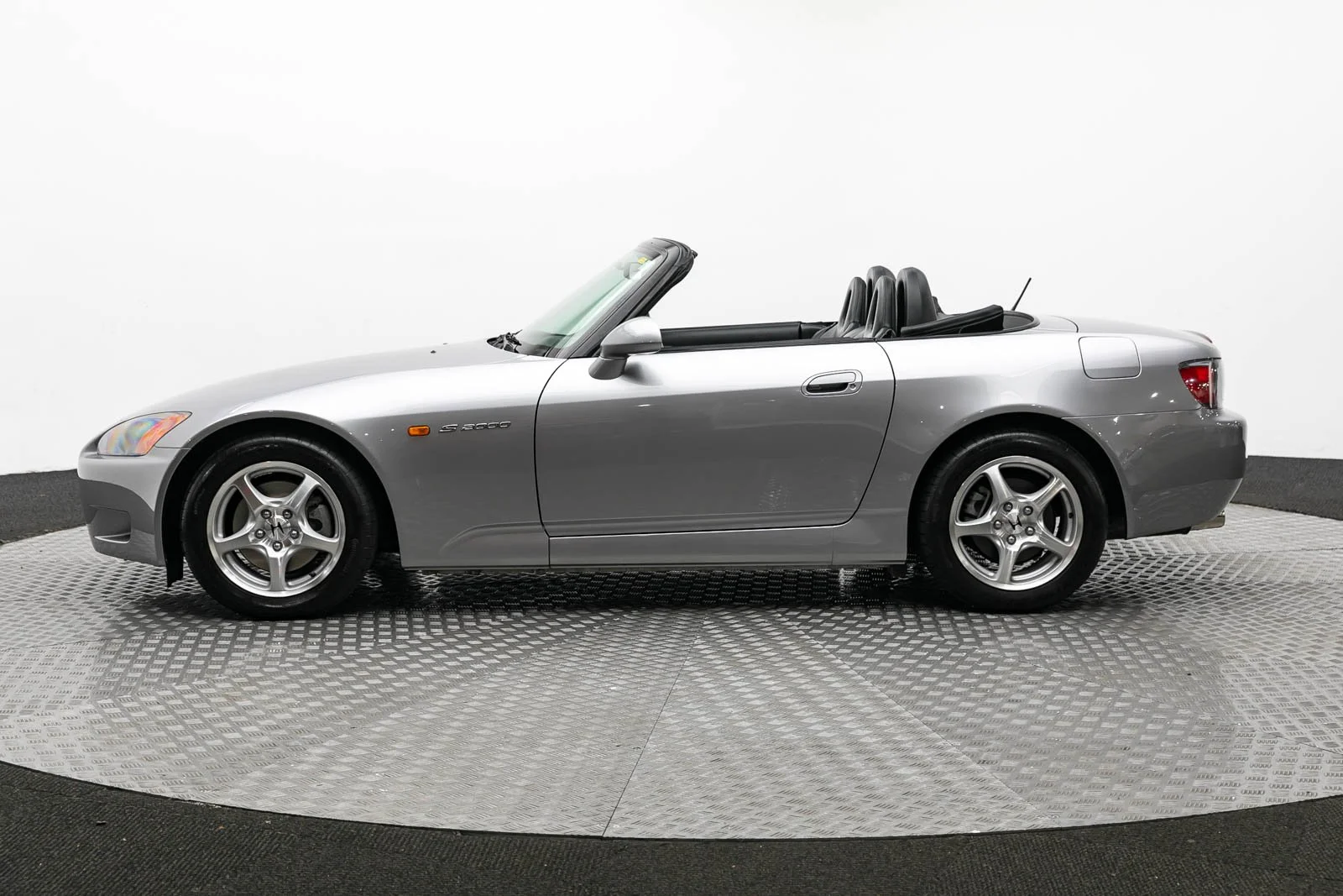 S2000 (46).jpg