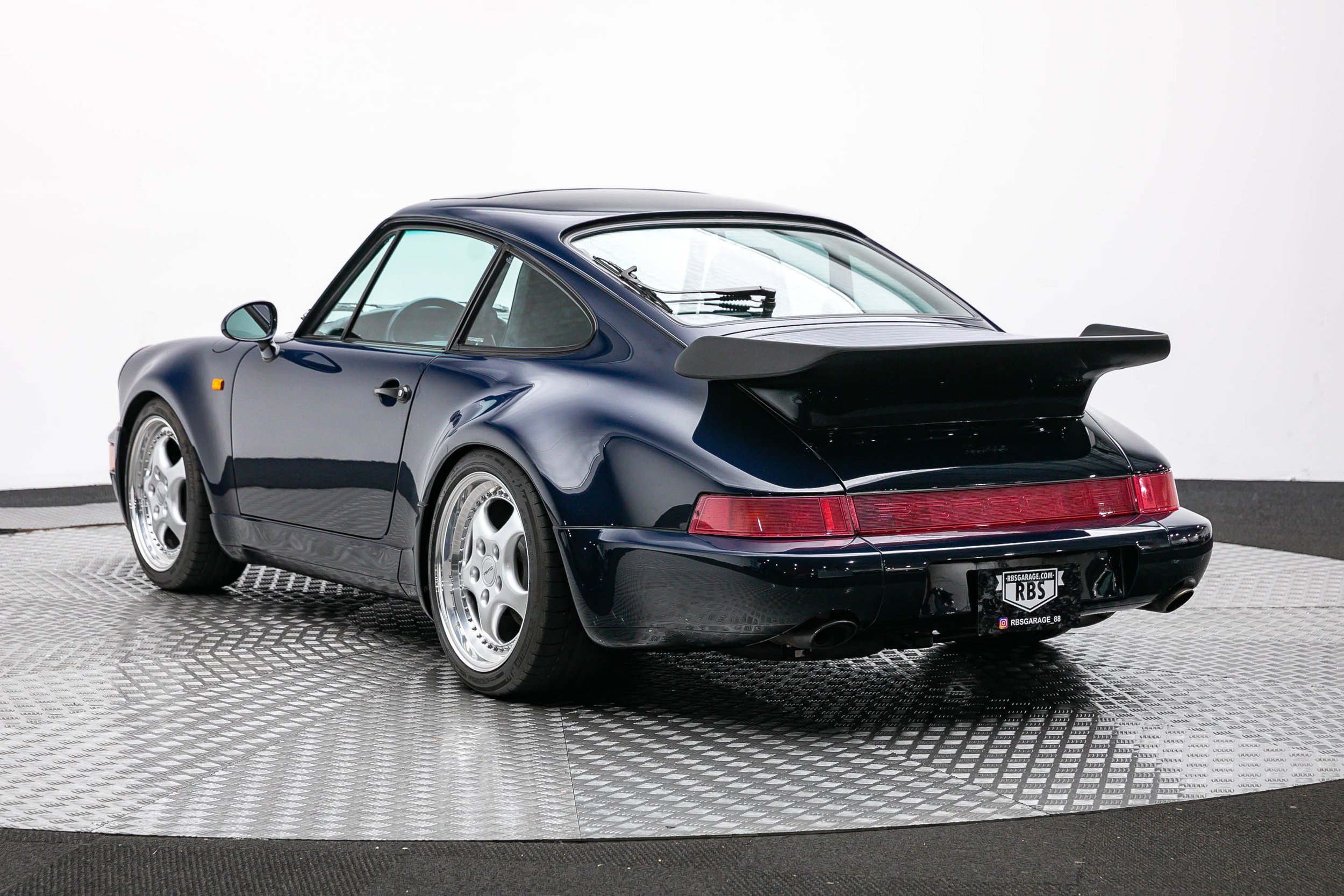 92 964 TURBO (3).jpg