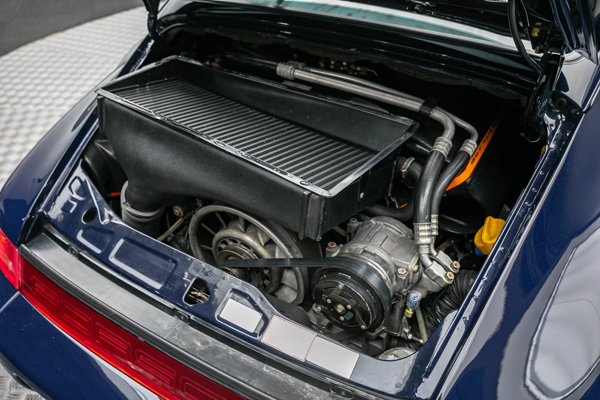 92 964 TURBO (37).jpg