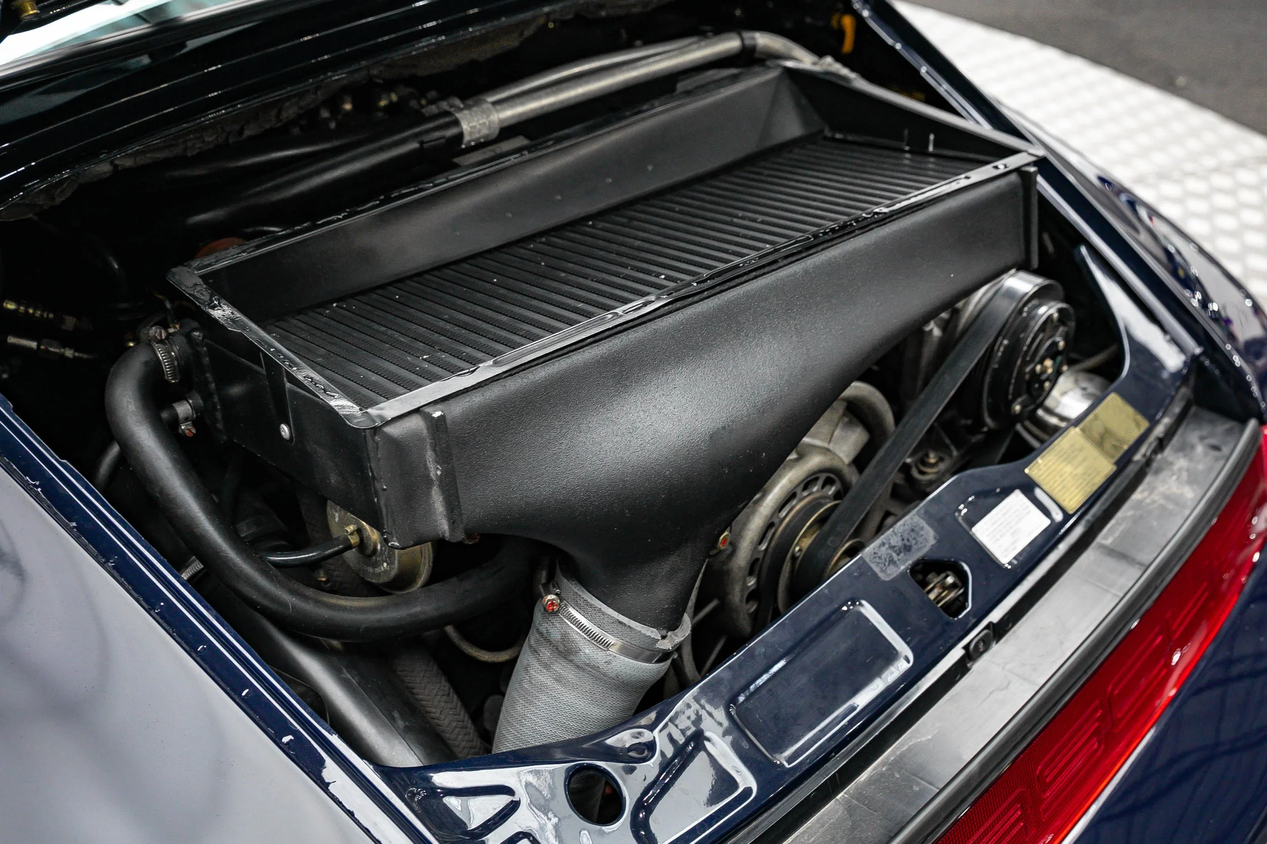 92 964 TURBO (38).jpg