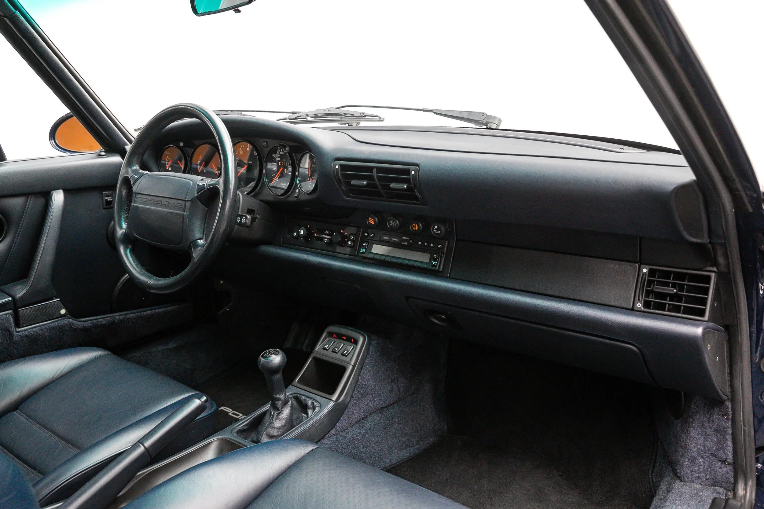 92 964 TURBO (43).jpg