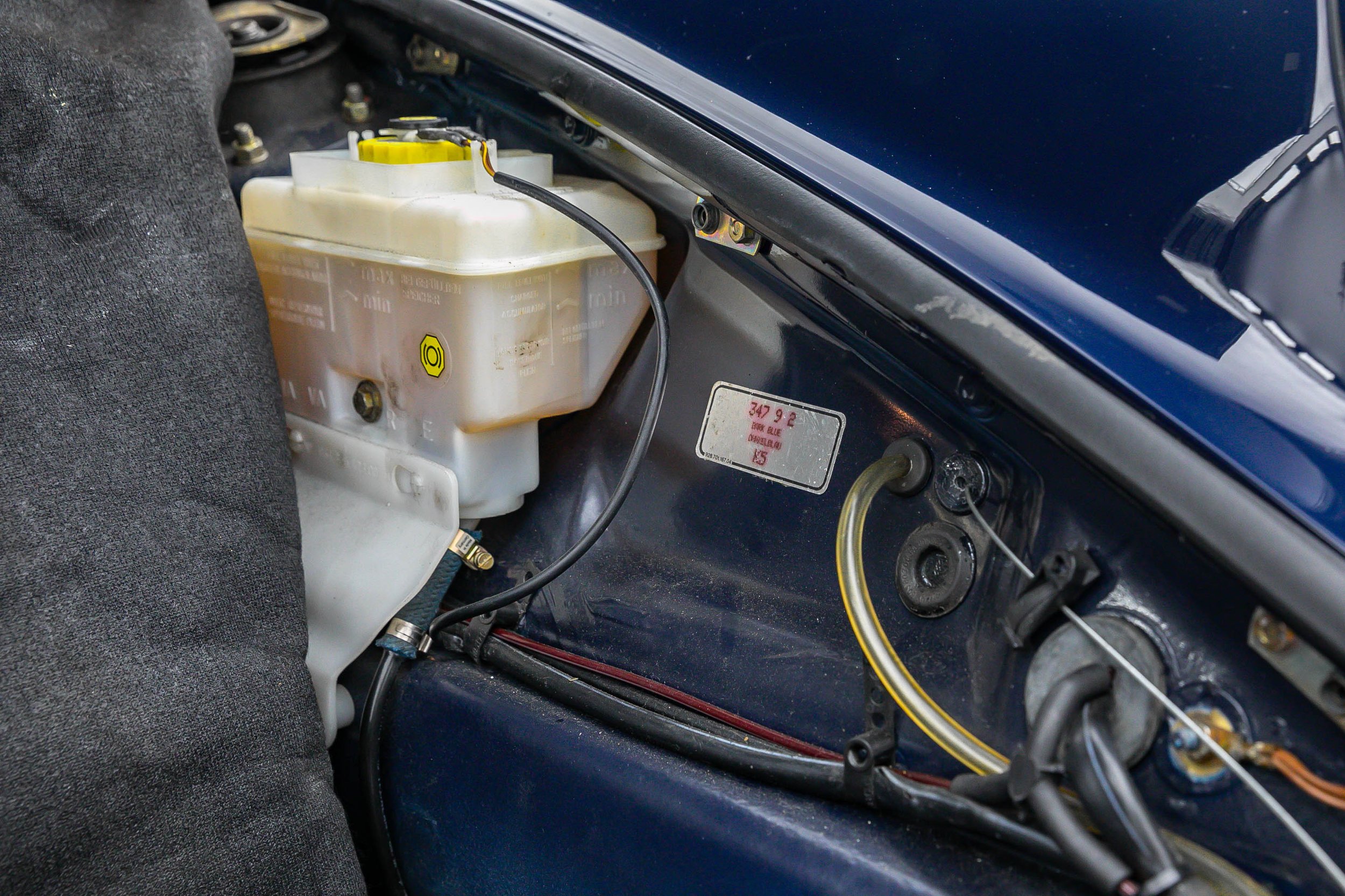92 964 TURBO (55).jpg