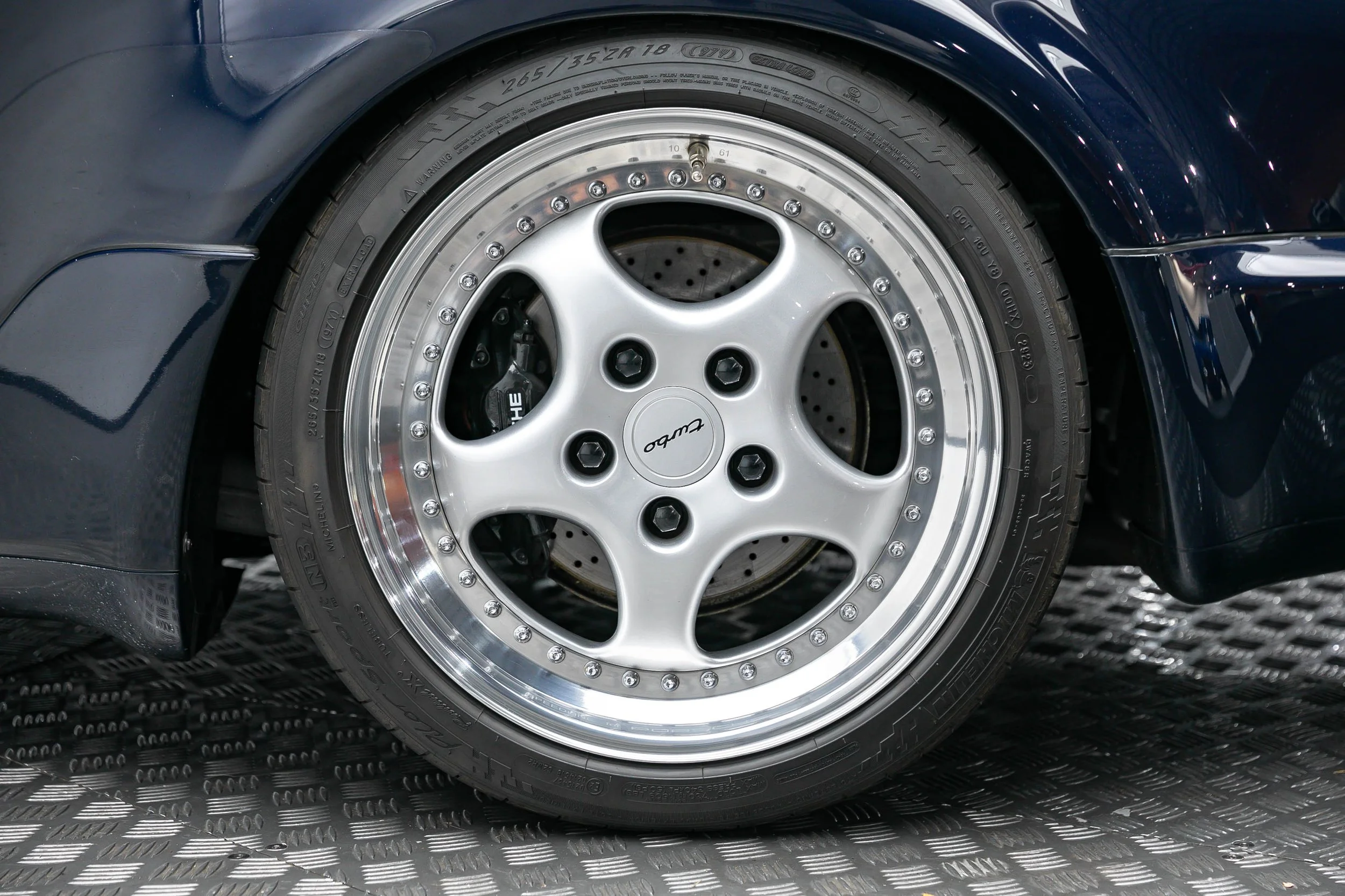 92 964 TURBO (61).jpg
