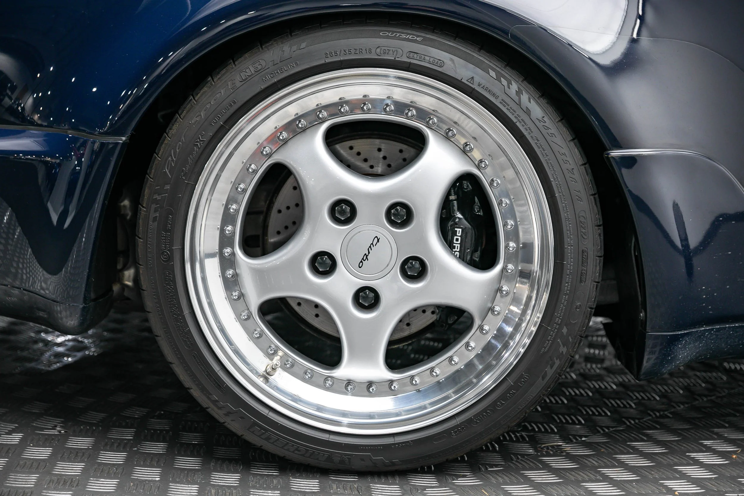 92 964 TURBO (62).jpg