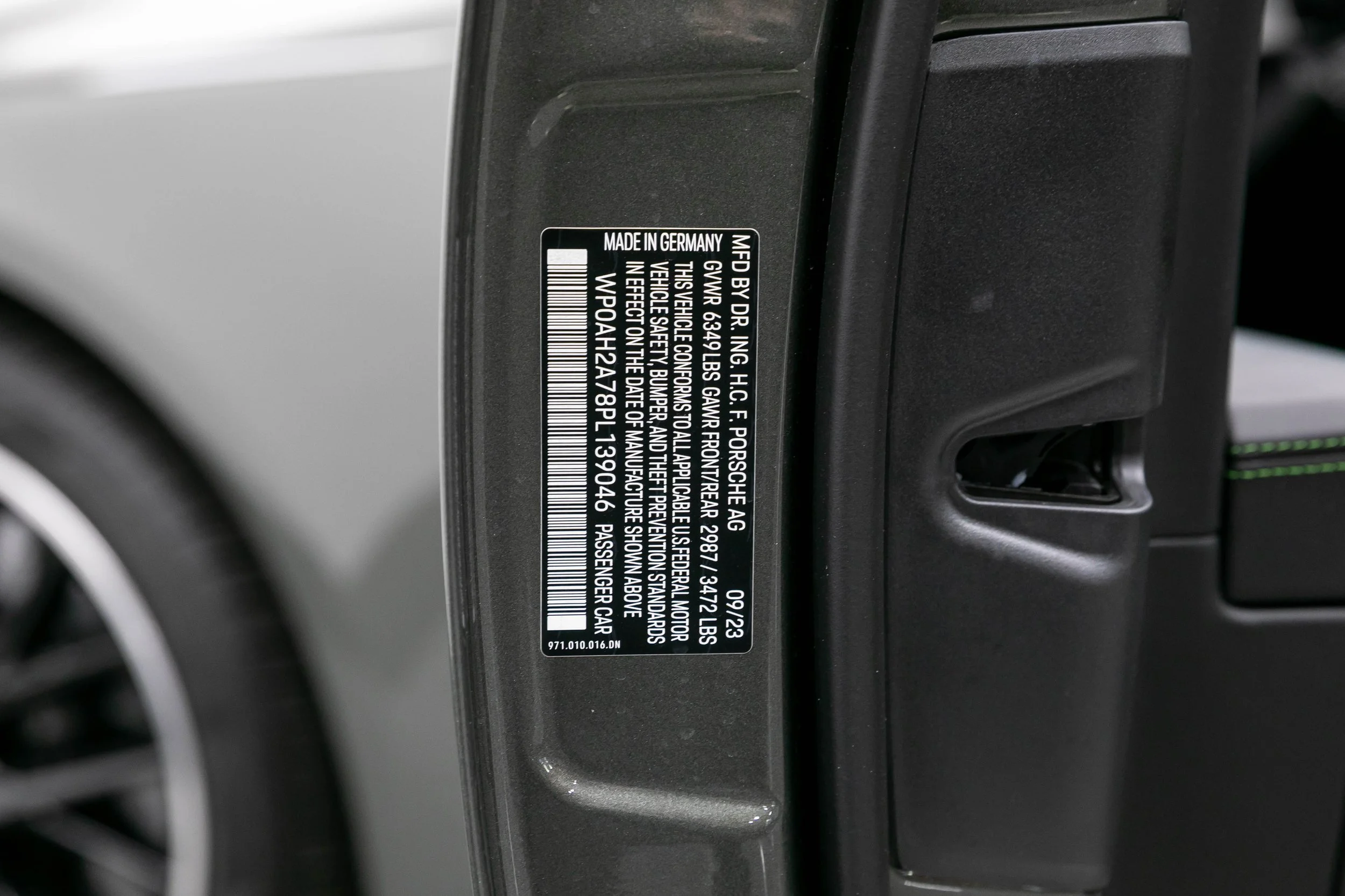 JOELS PORSCHE 1 (11).jpg