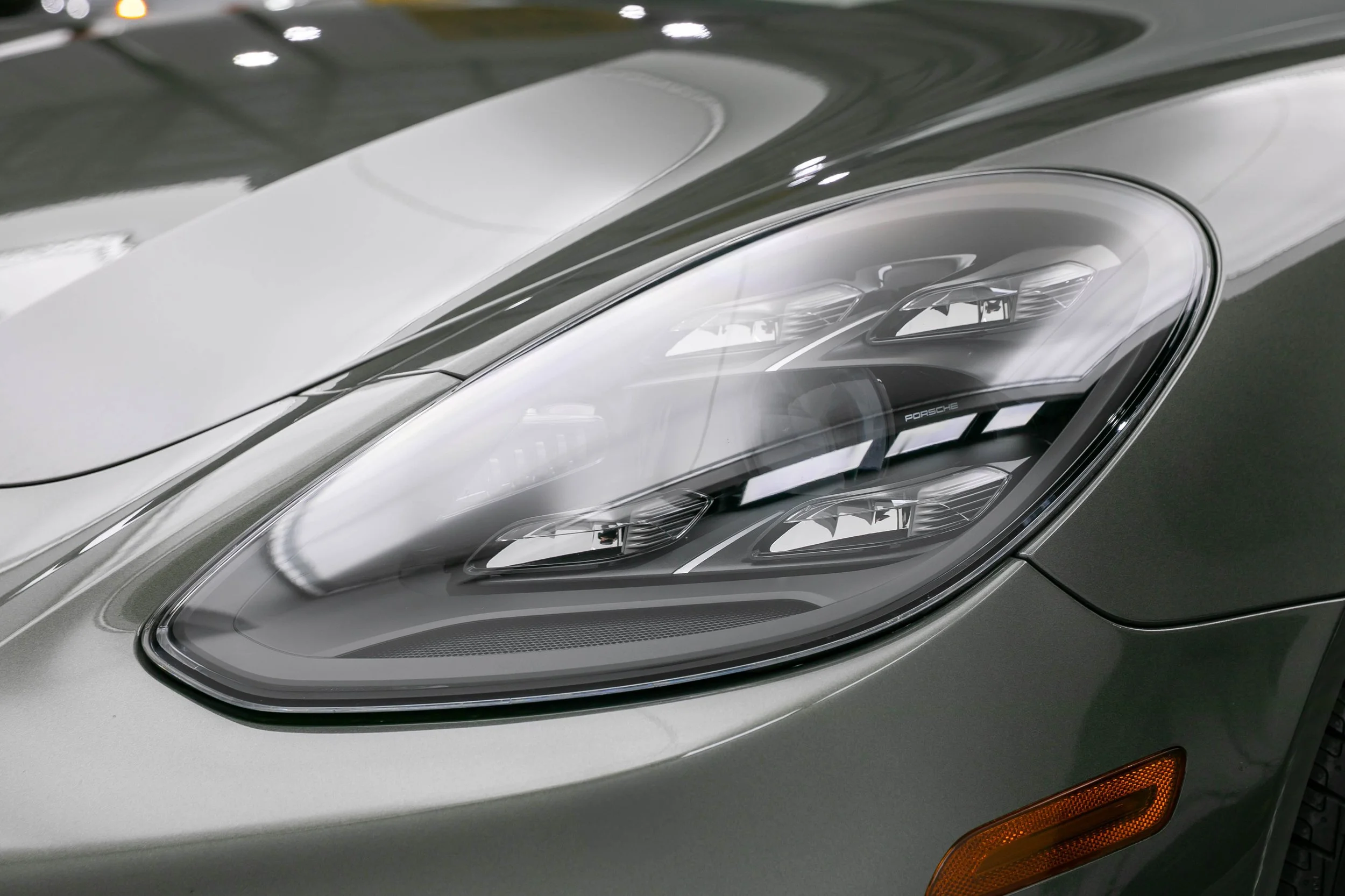 JOELS PORSCHE 1 (50).jpg