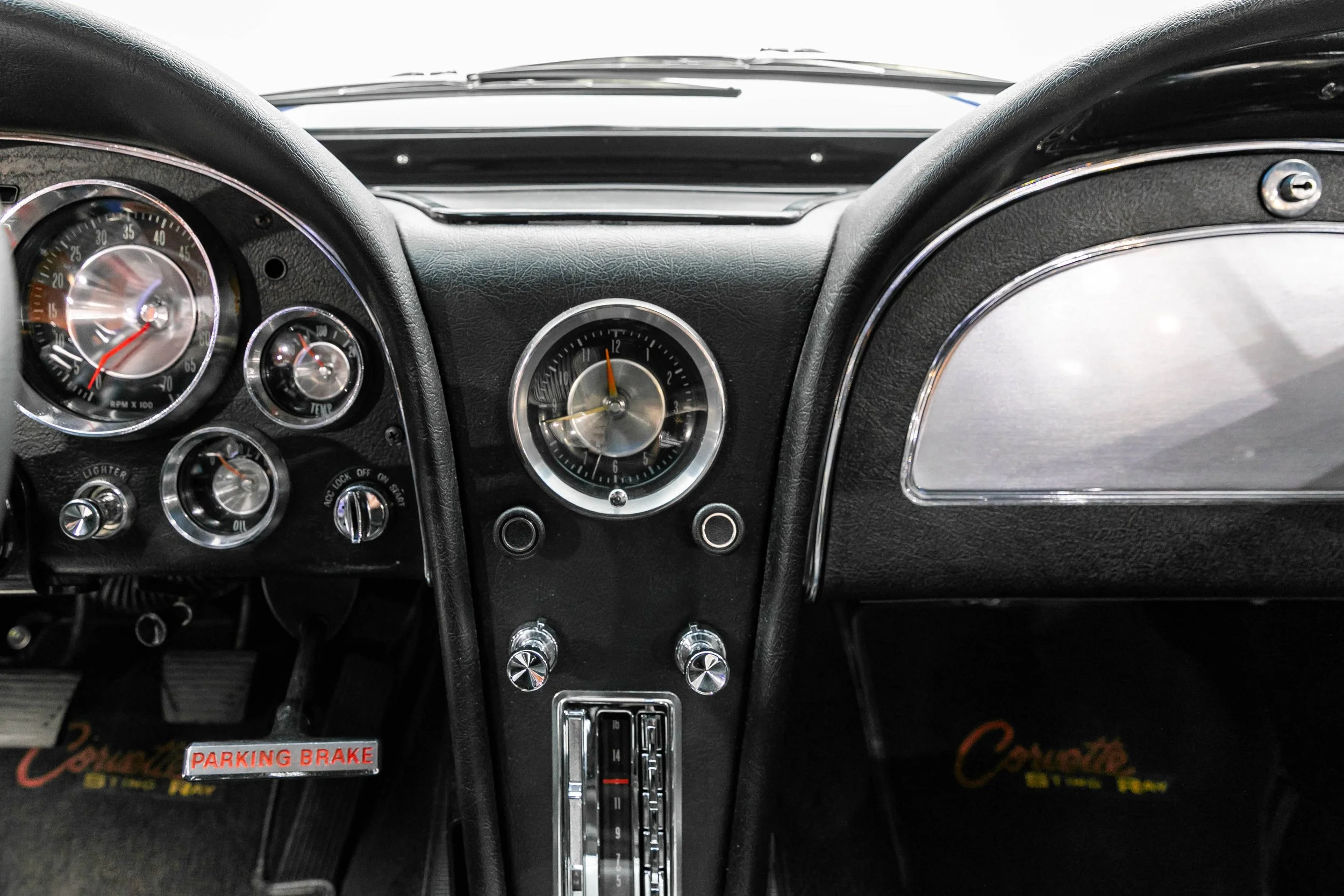 RBS 1963 CORVETTE STINGRAY (18).jpg