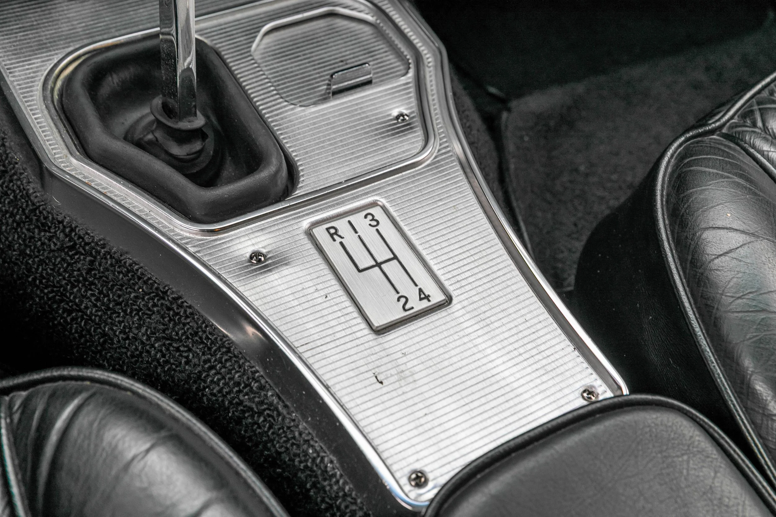RBS 1963 CORVETTE STINGRAY (22).jpg