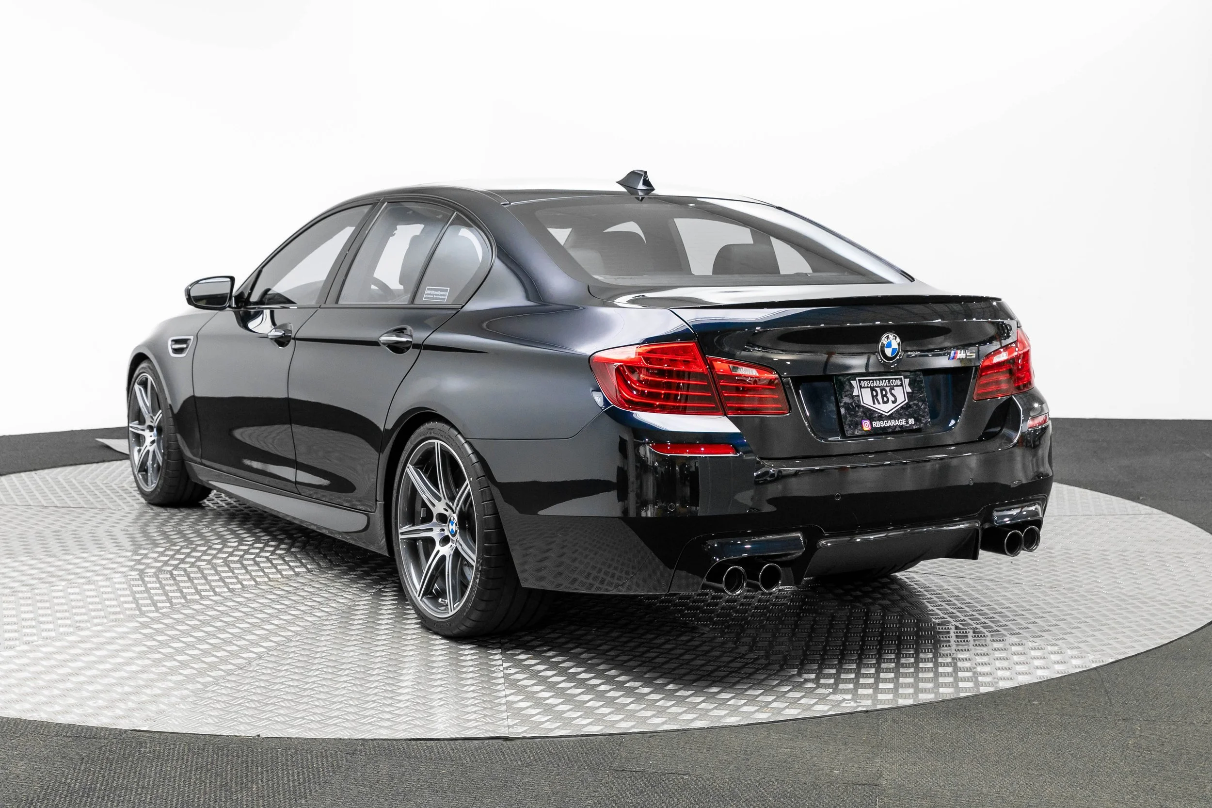 M5 (69) copy.jpg