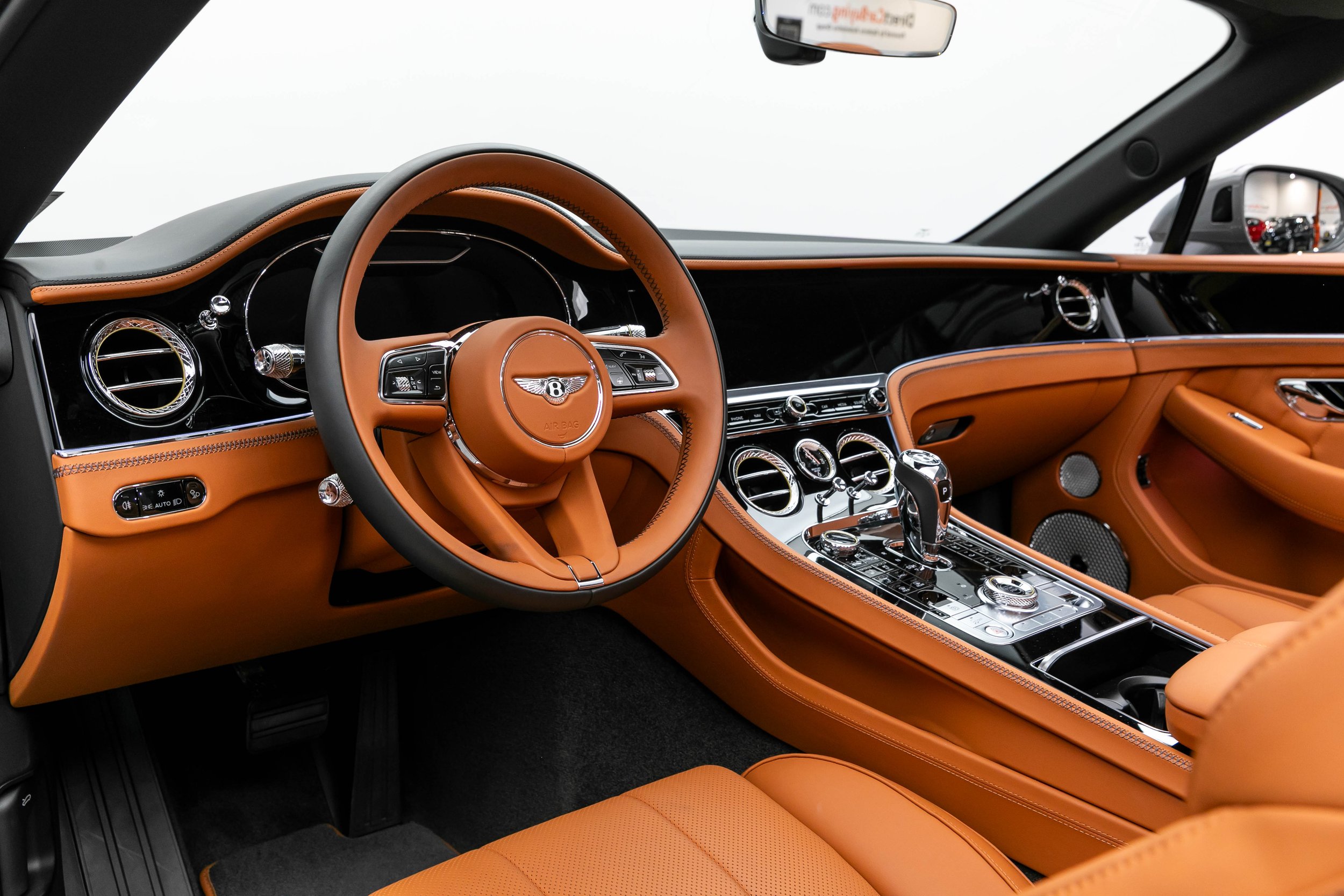 BENTLEY (11).jpg