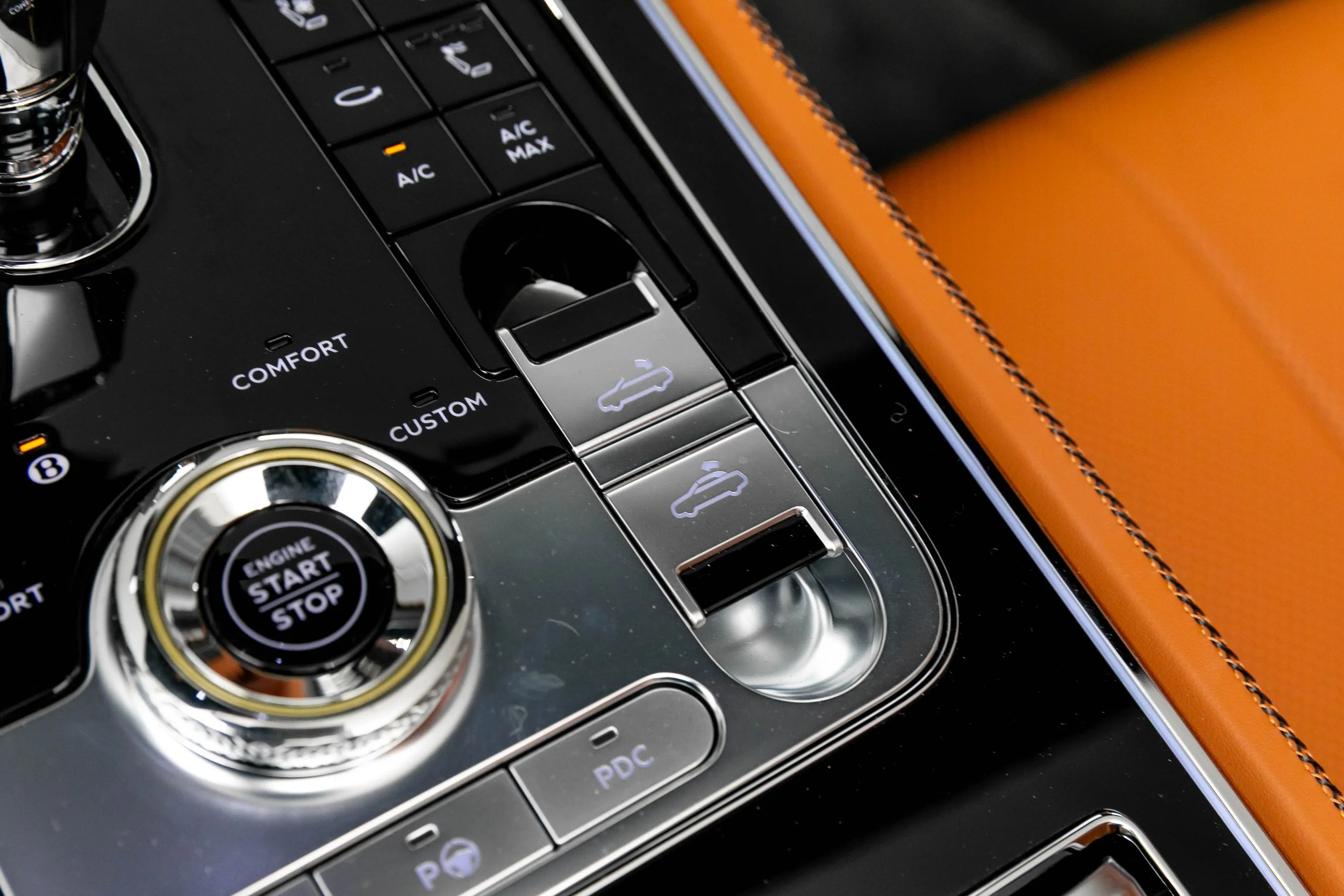 BENTLEY (28).jpg