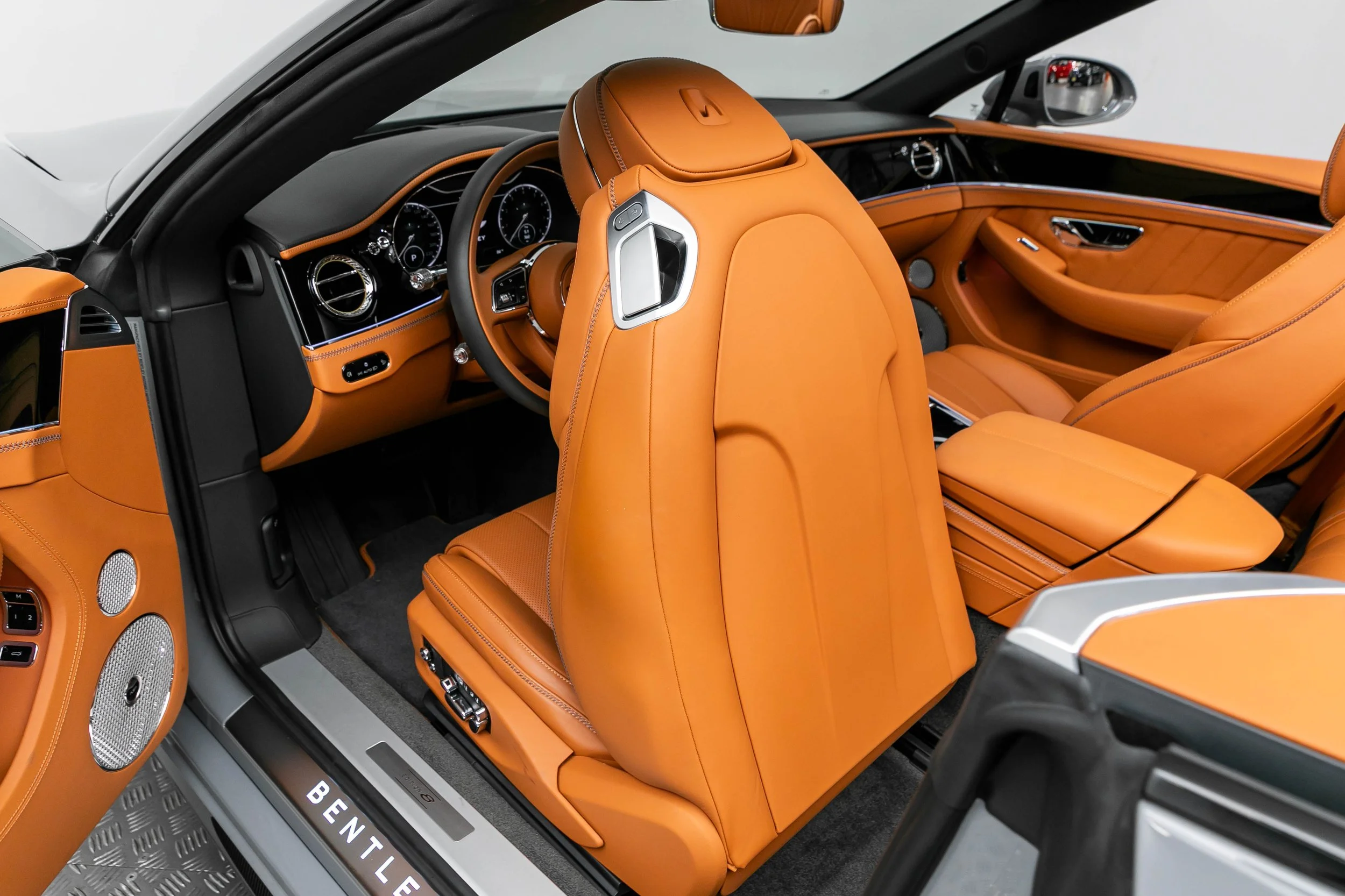 BENTLEY (45).jpg