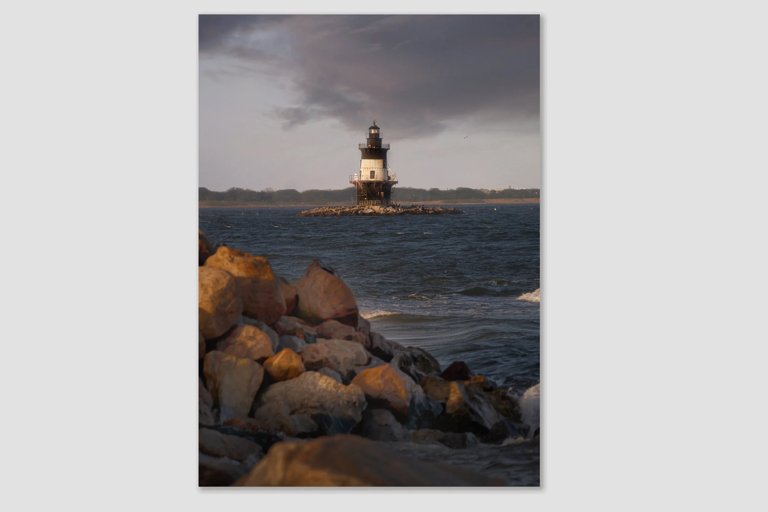 lighthouse-1.jpg