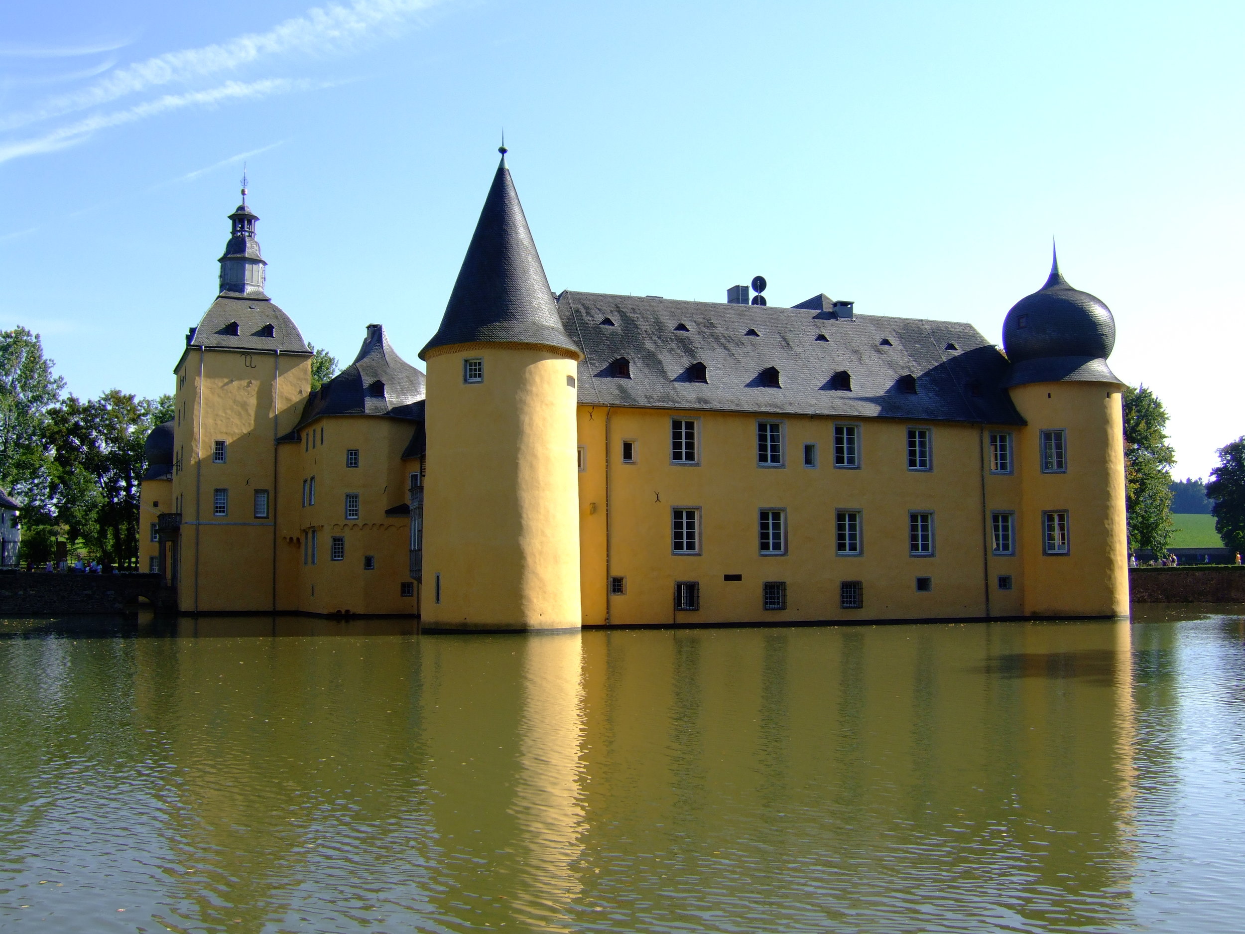 Burg_Gudenau_2006_2.jpg